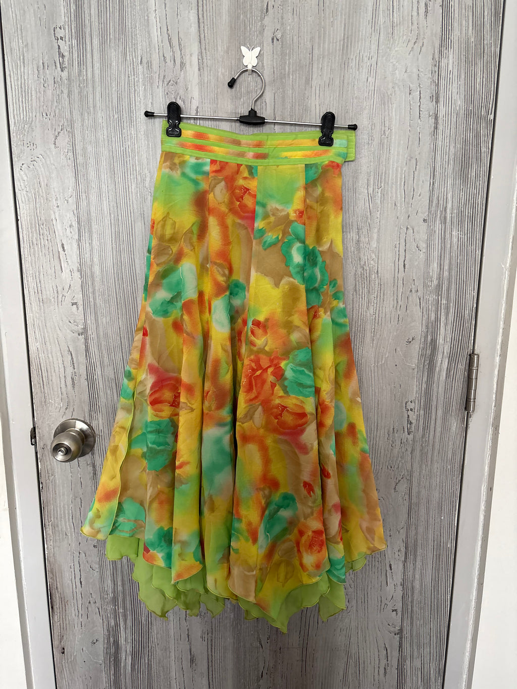 Orangey colourful floral skirt(24inch)