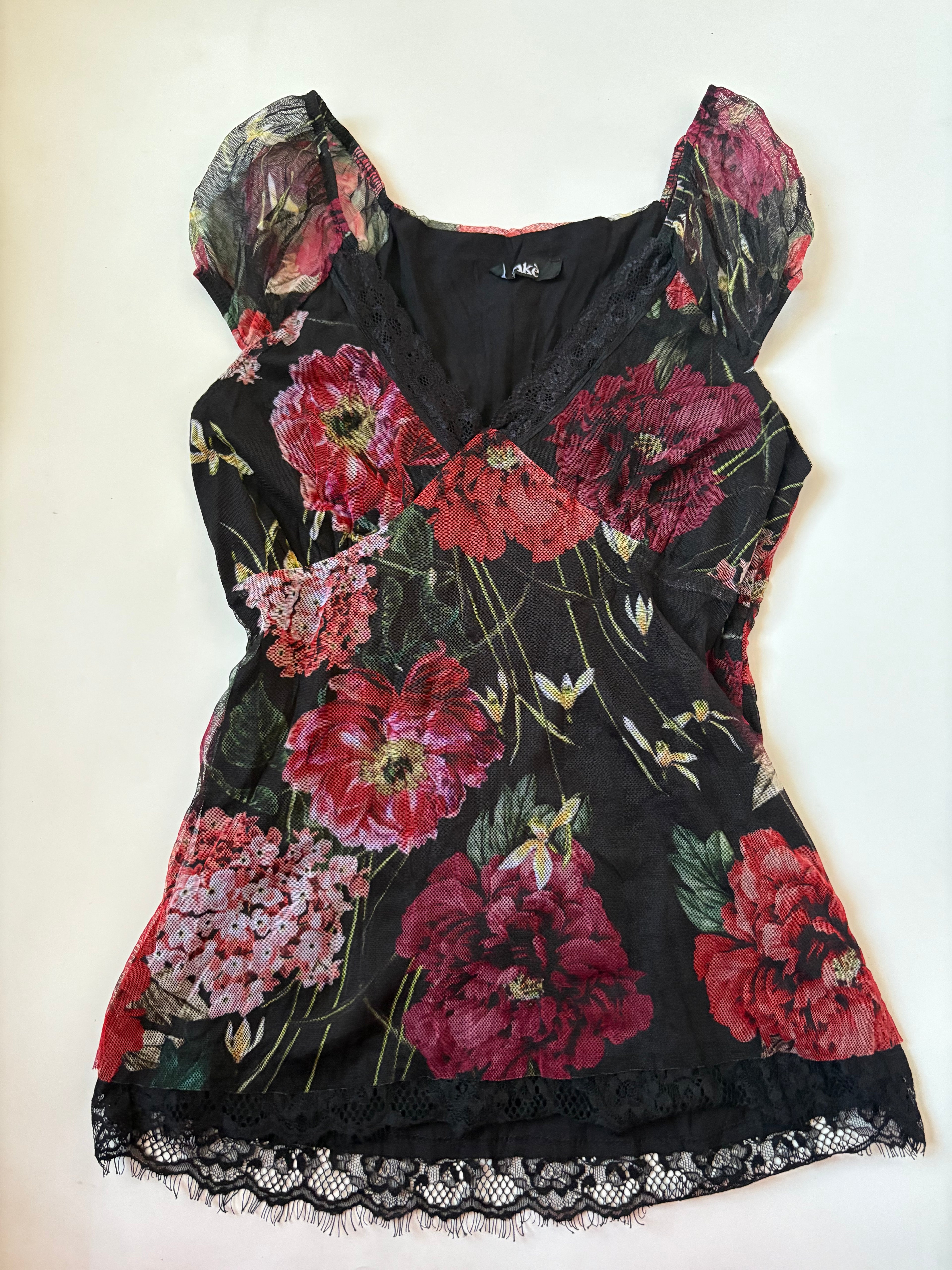v neck floral top ( 36-38inch)