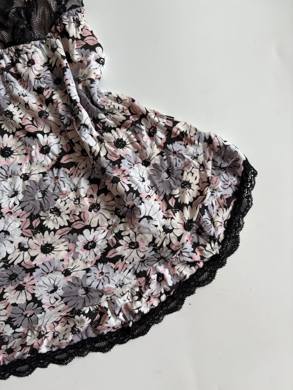 victoria secret cami top ( 28-30inch)