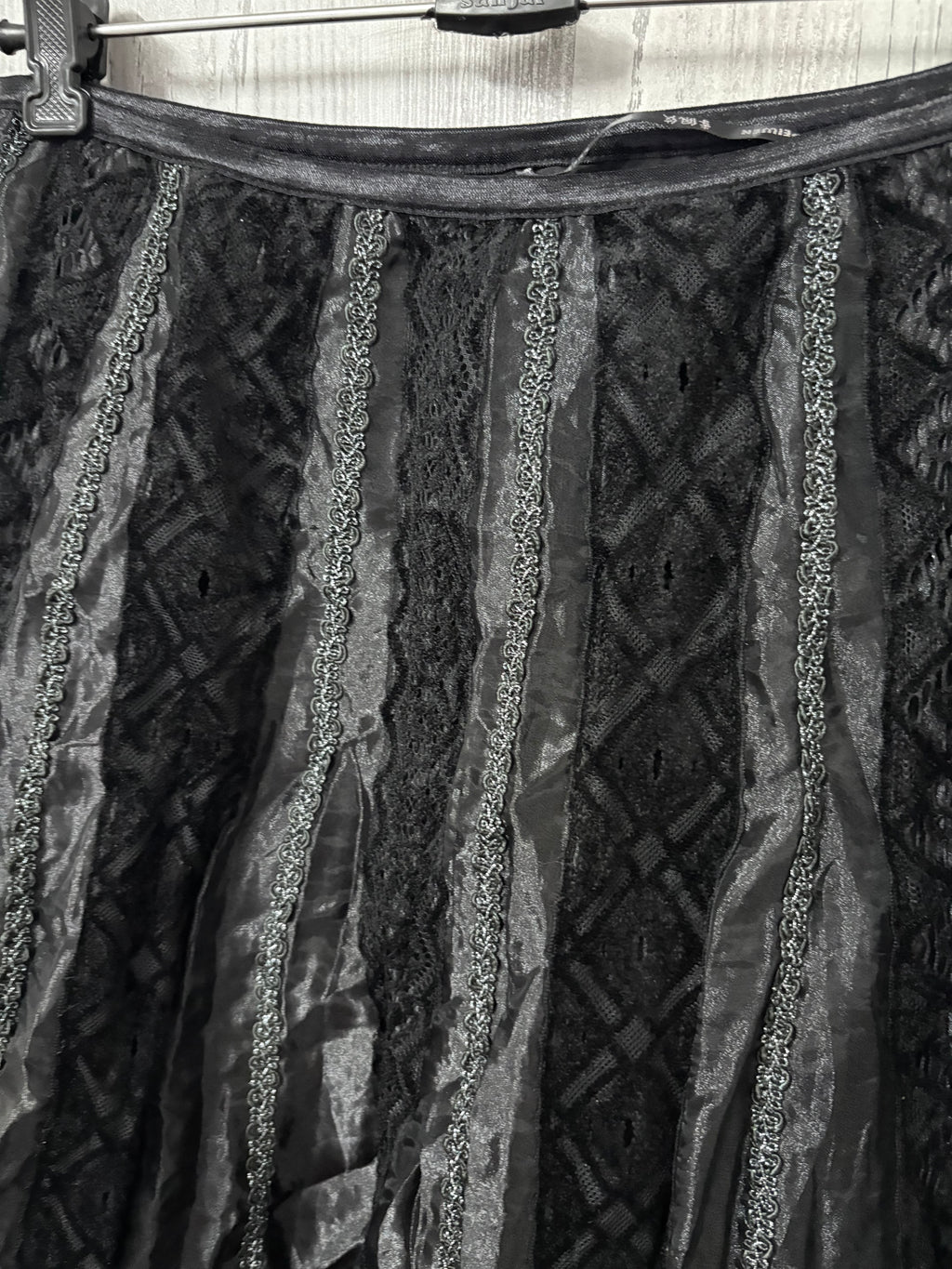 black lace skirt (30inch)