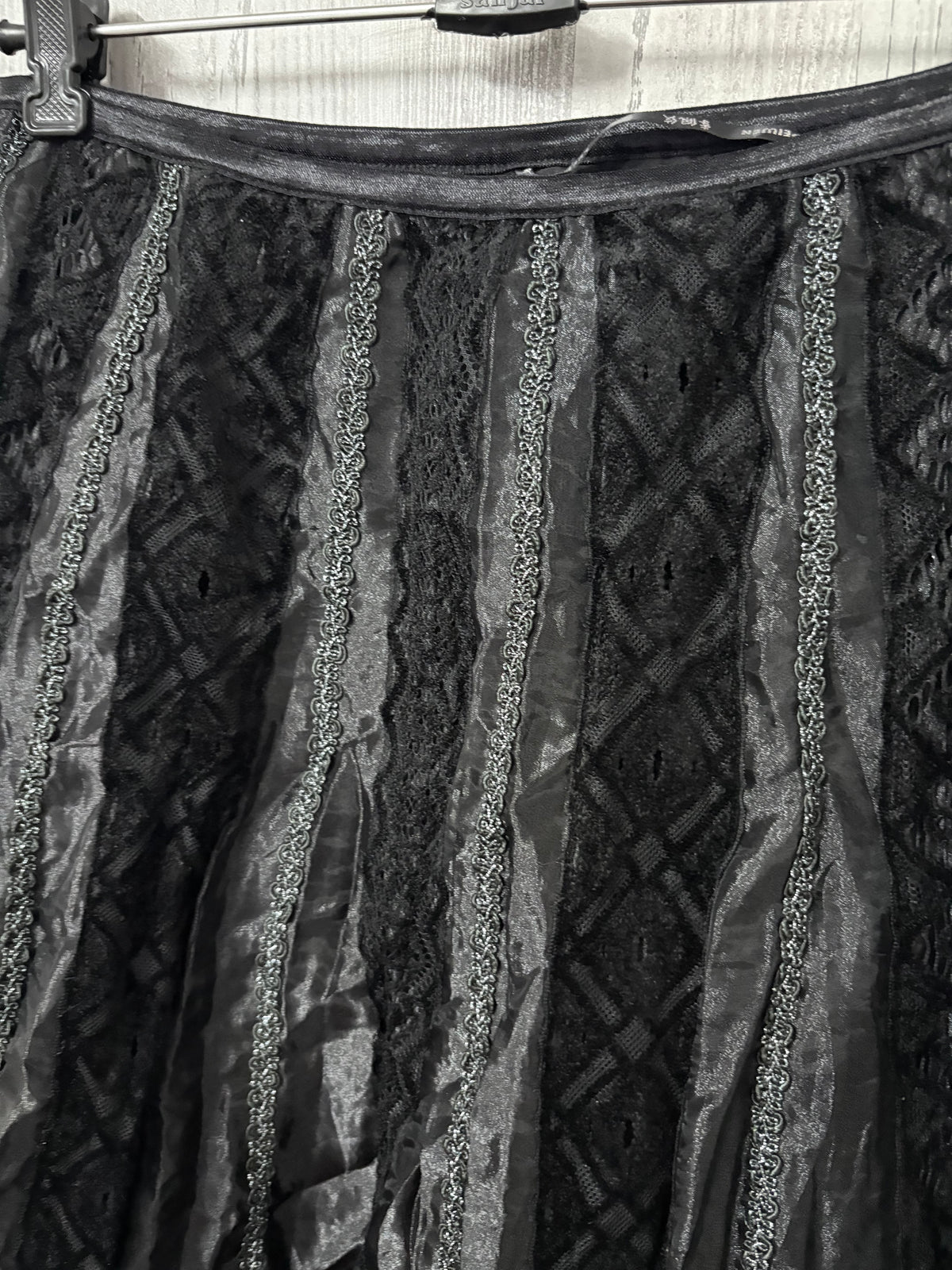 black lace skirt (30inch)
