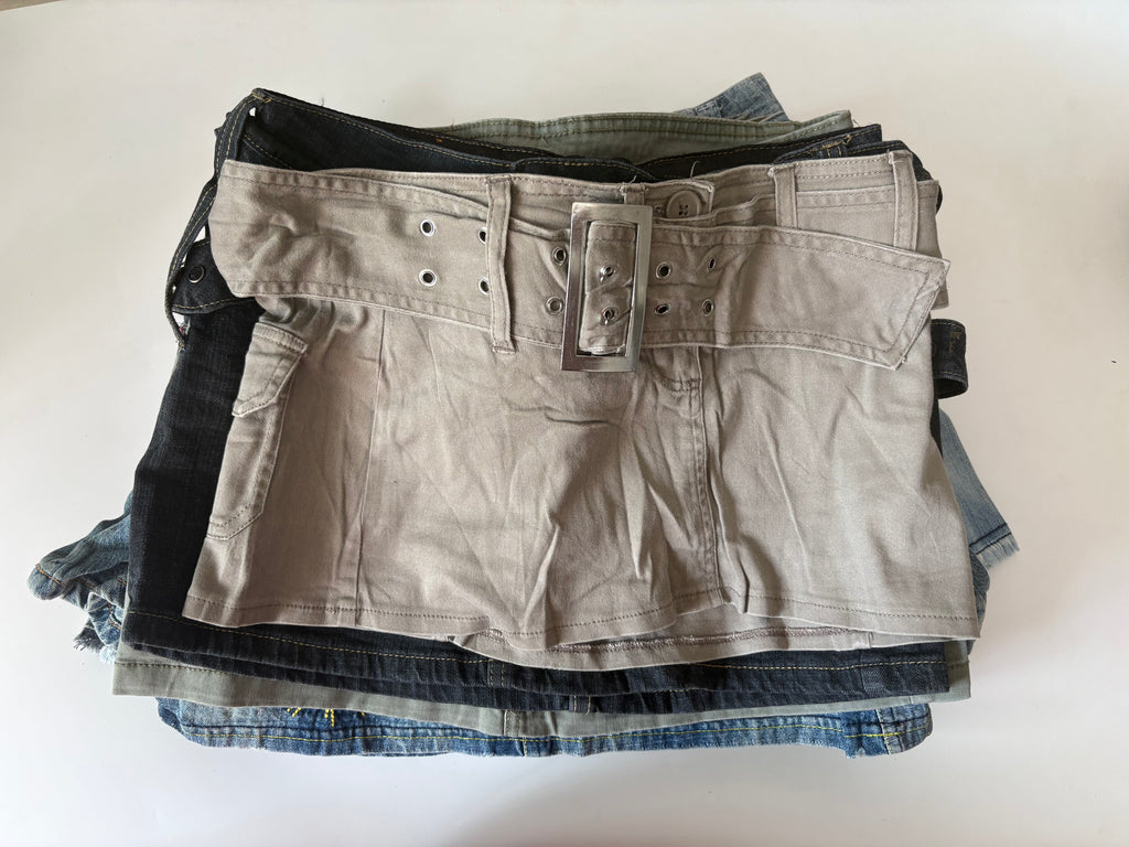 Calzedonia cobey beige belt mini skort(28-32inch)