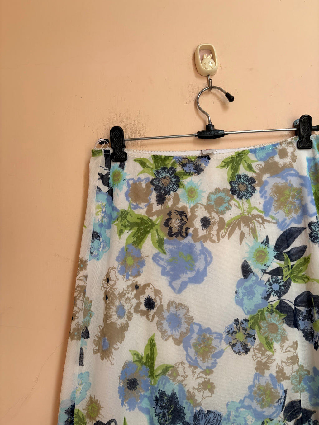 S.oliver white floral skirt(30-34 inch)