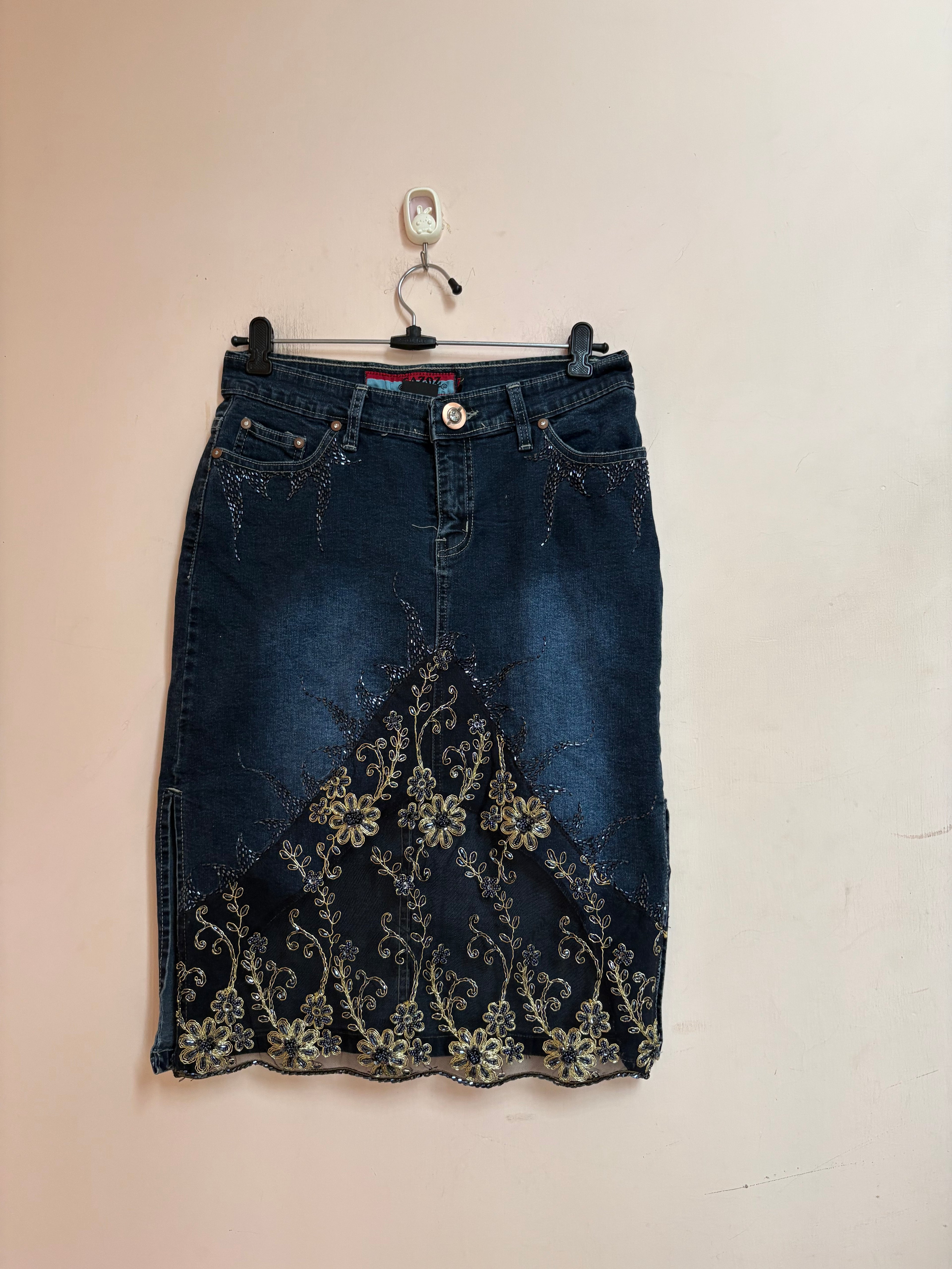 GAZOZ JEANS full bead work floral midi skirt(28-30 inch)