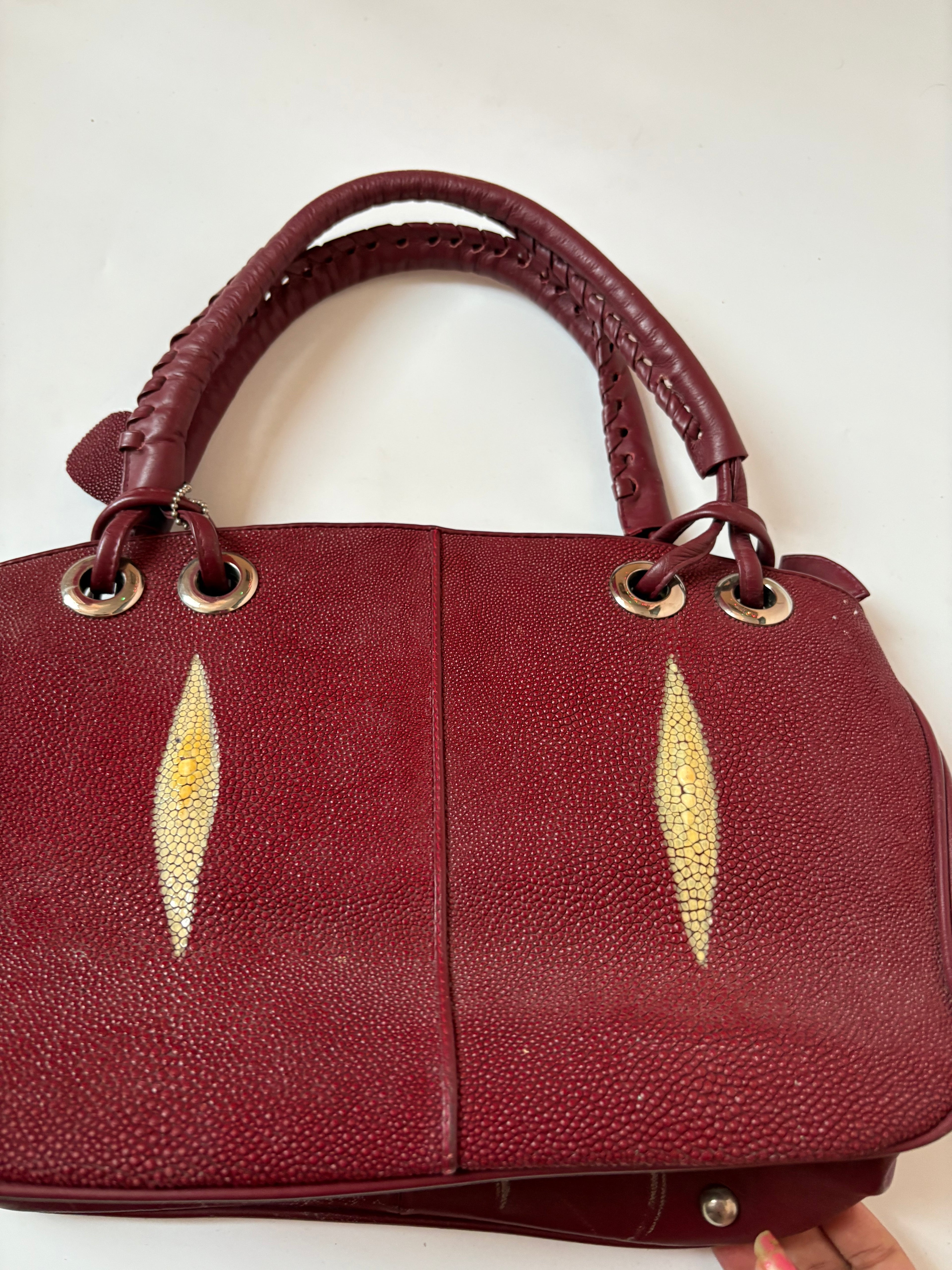 Maroon hand bag