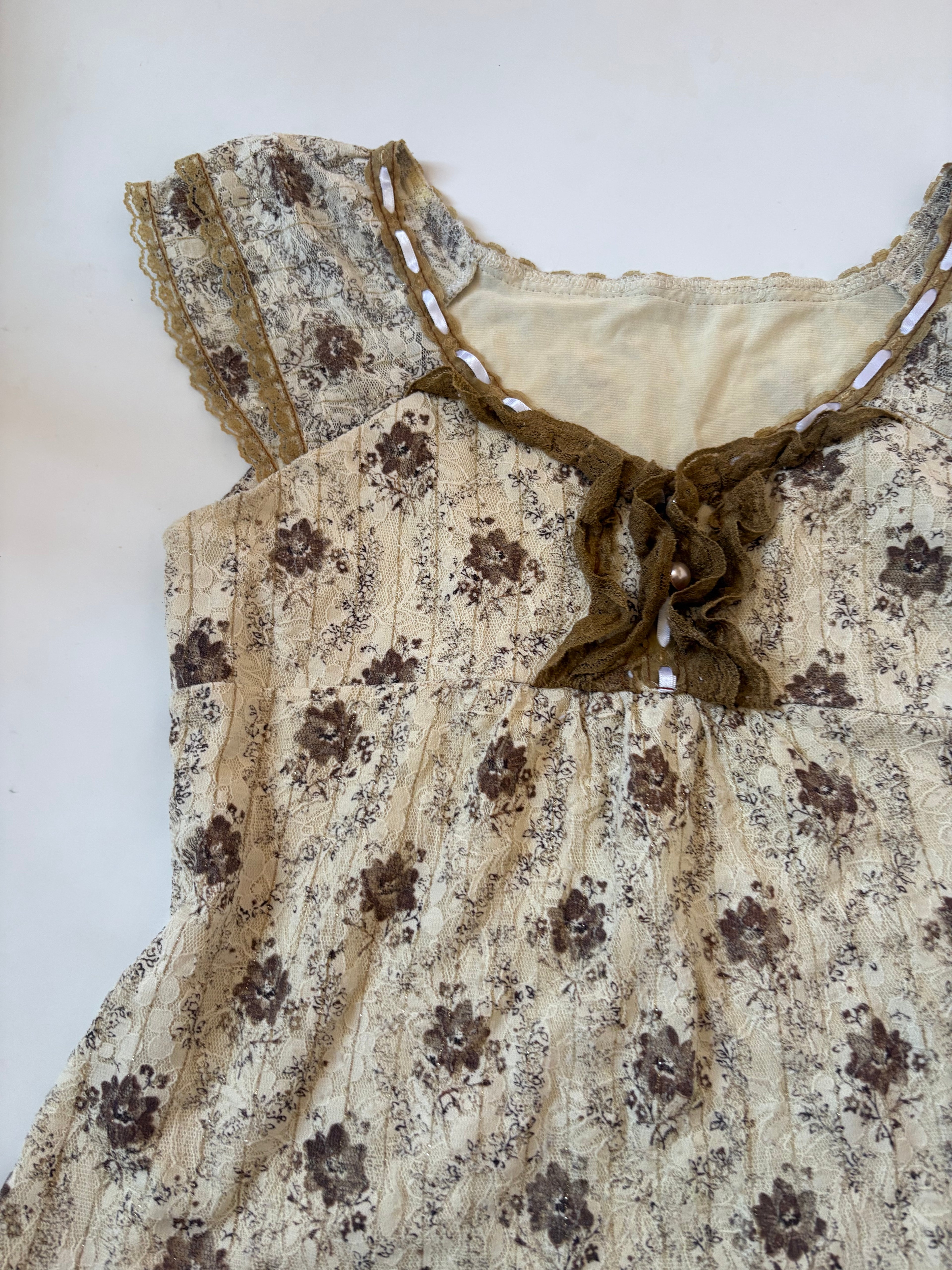 Shiny net styled brown florla top(34-36 inch)