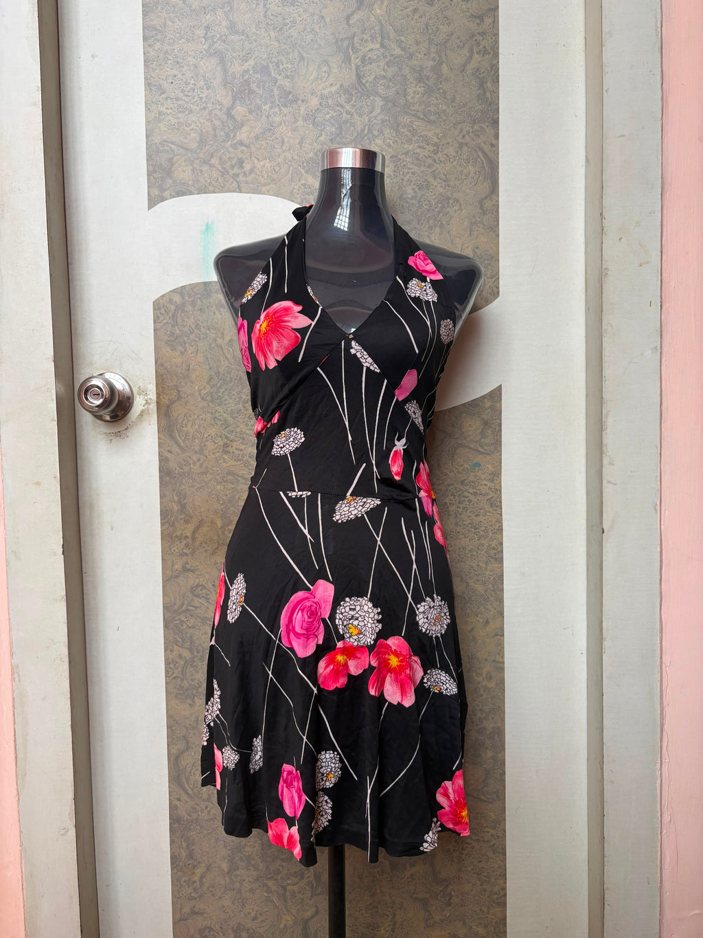 Black floral halter dress(32-34 inch)