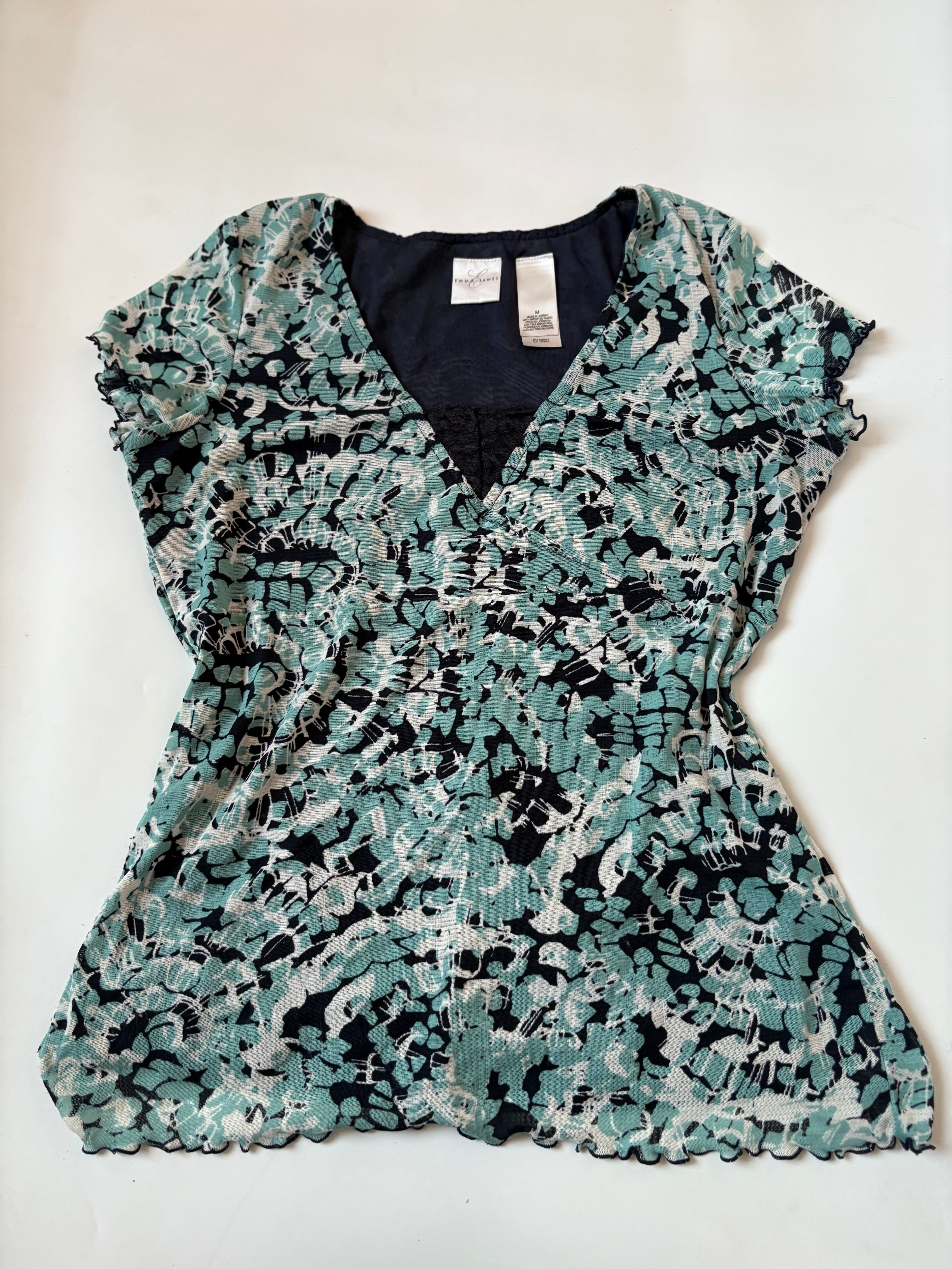 emma james v neck top ( 38-40inch)