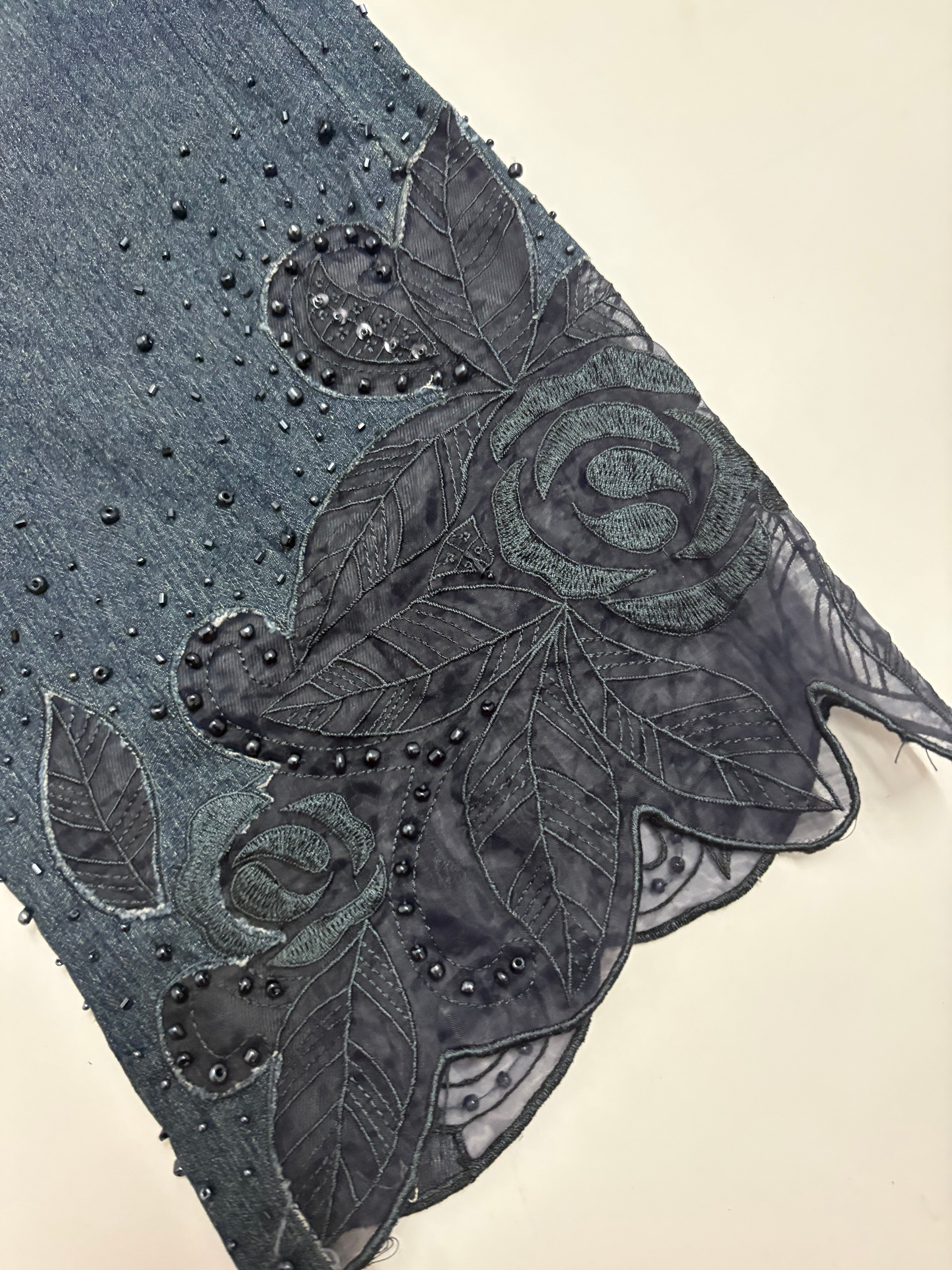 bottom lace high rise jeans (32inch)