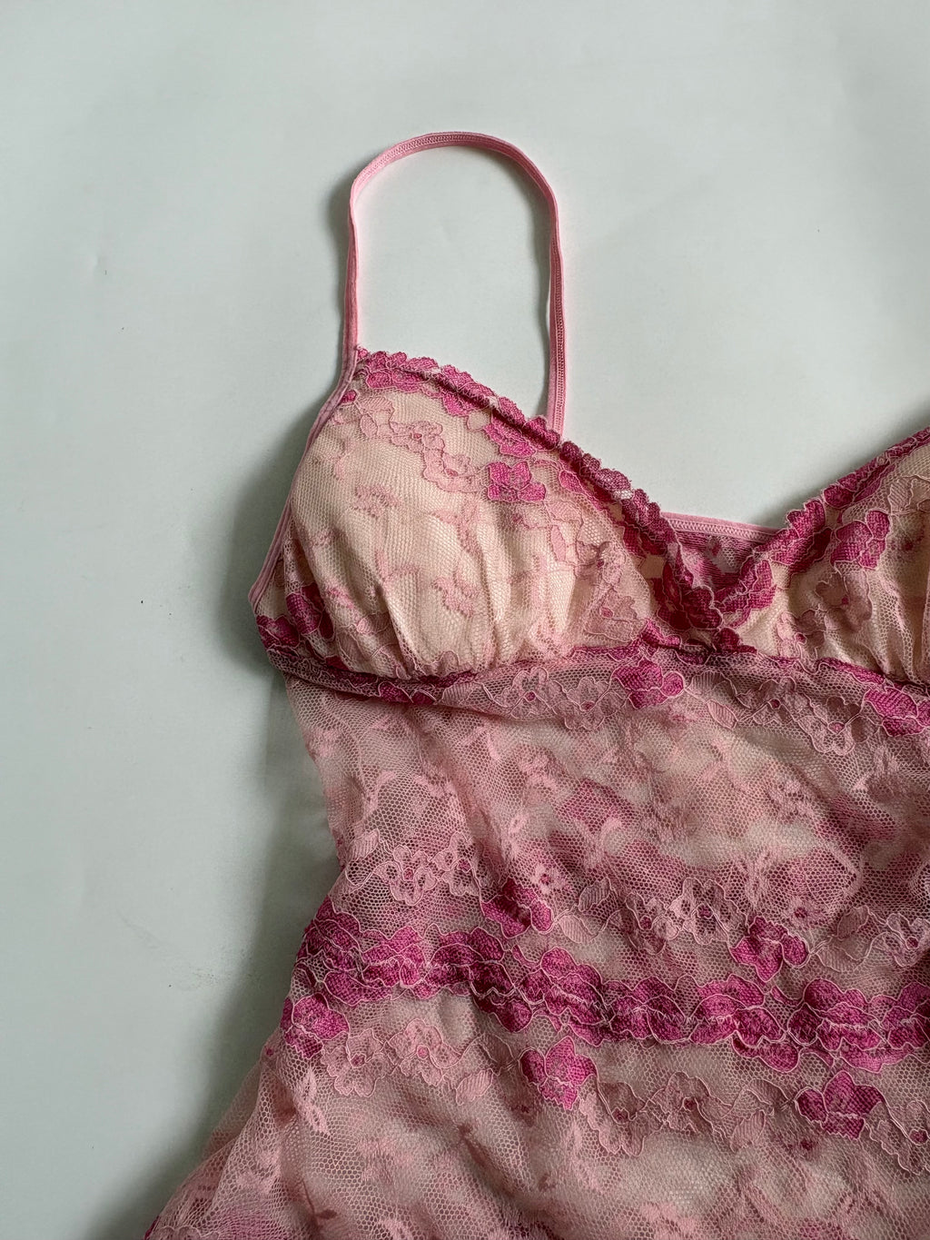 pink top padded ! (32inch)