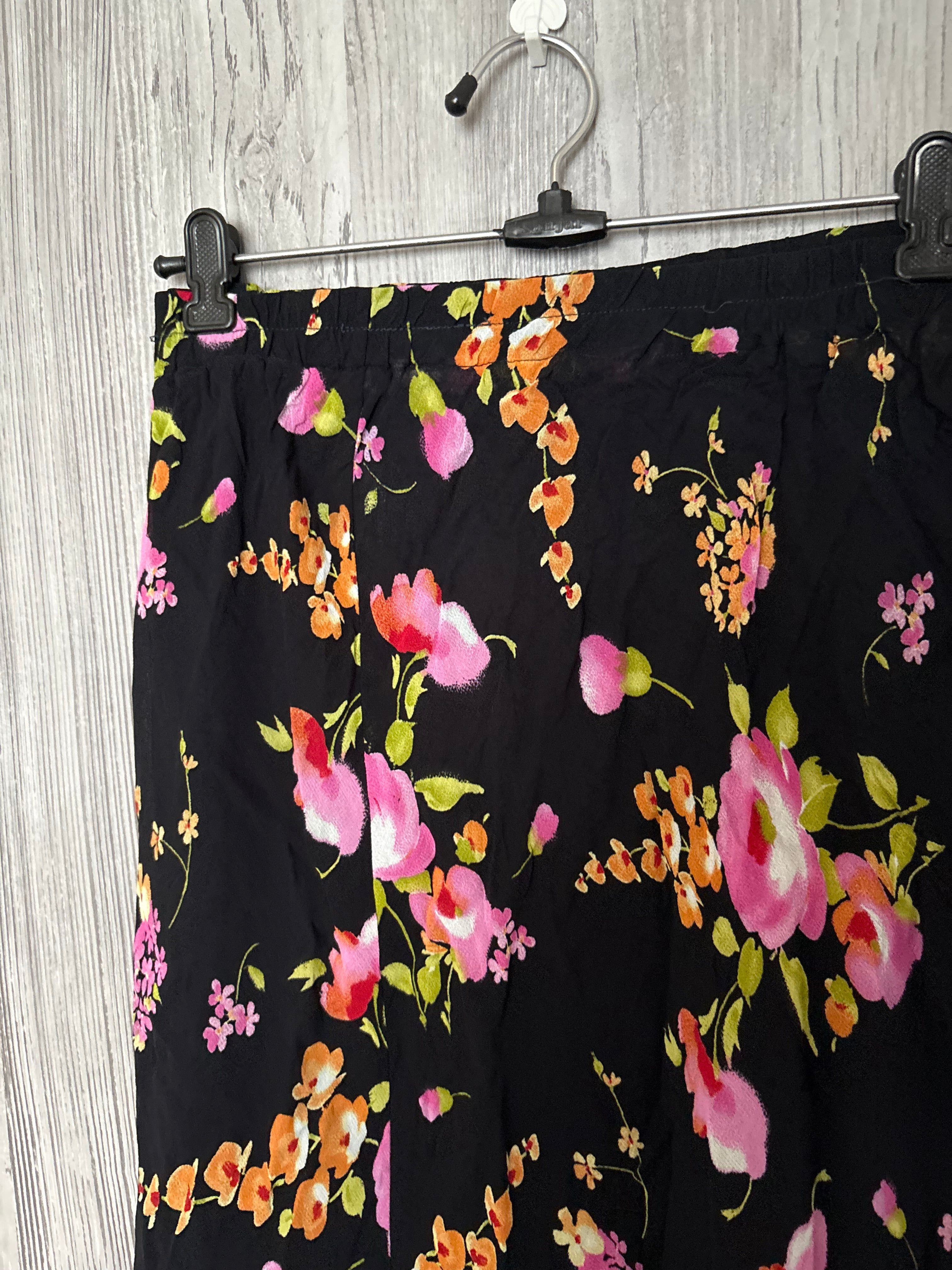100% viscose mixed floral skirt (34-38inch)