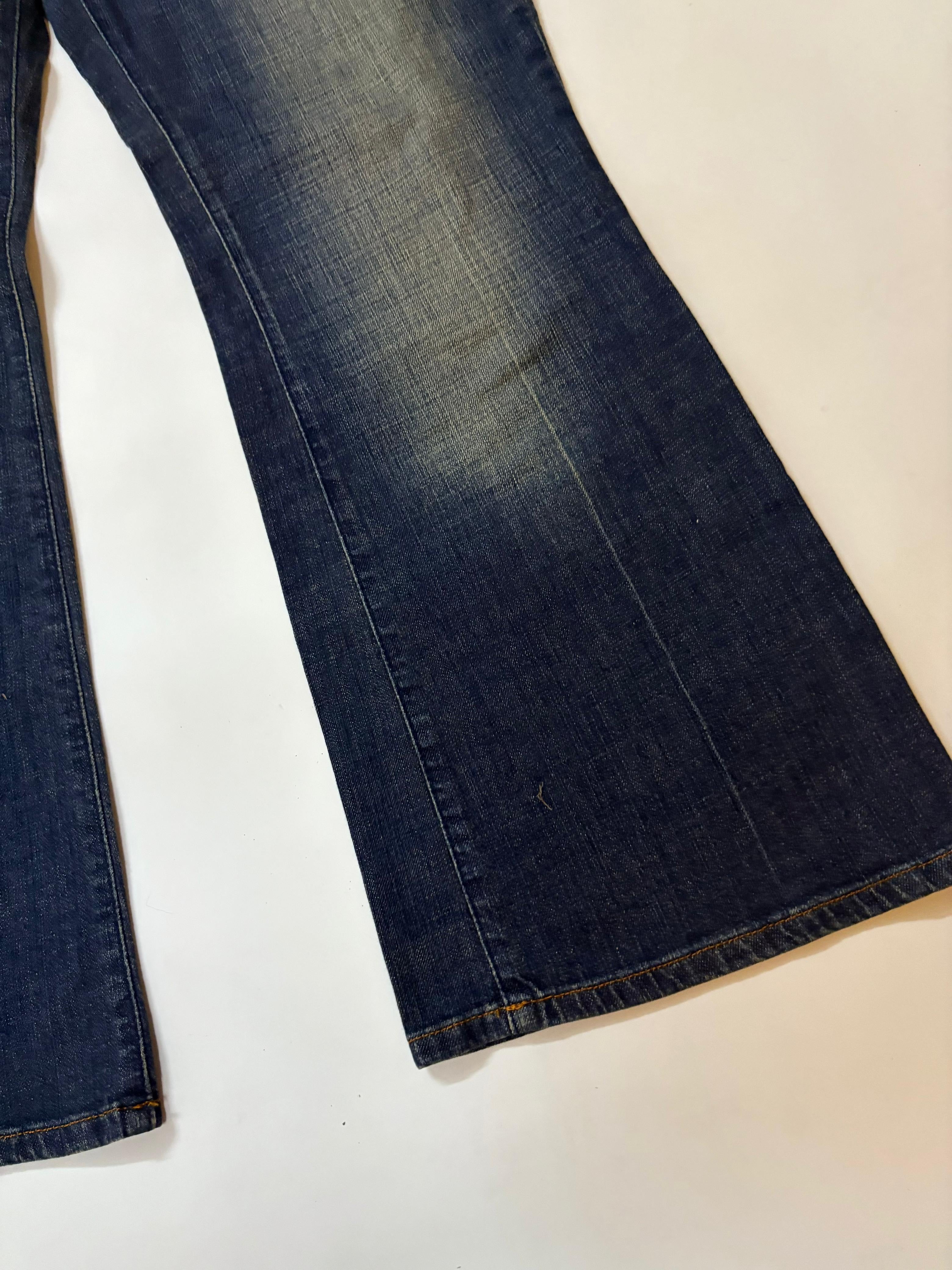 Butterfly back mid rise jeans(38inch)