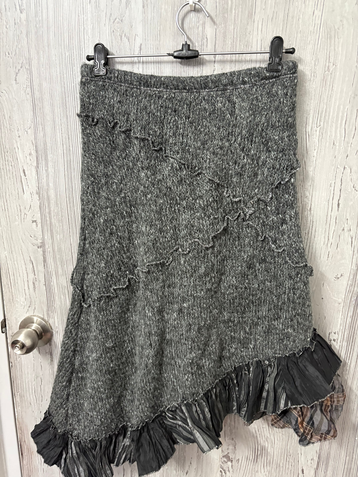 knit asymmetrical skirt ( 30-32inch)