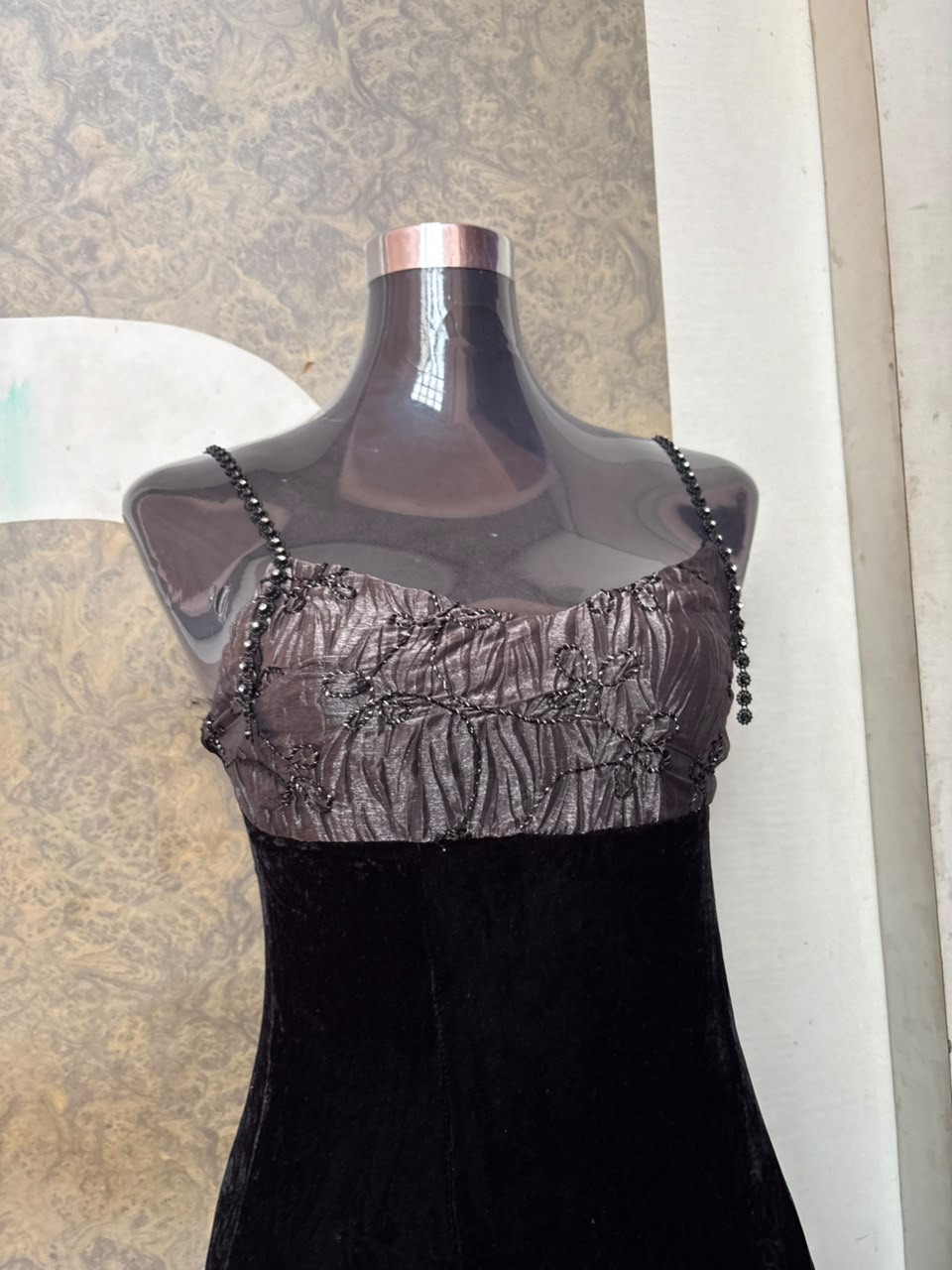 Goth styled velvet prom dress(30 inch)