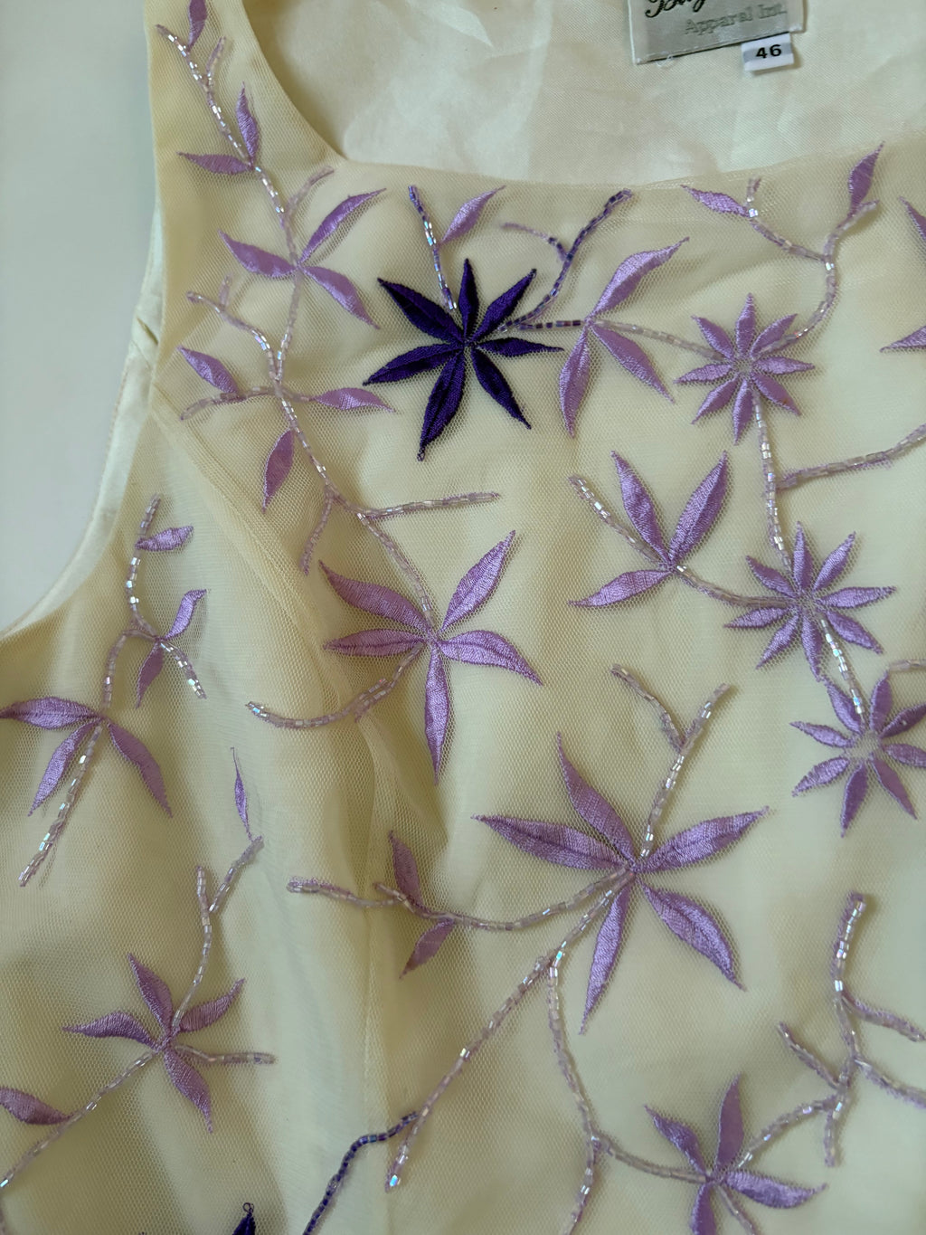 Bagatelle floral white top(38 inch)