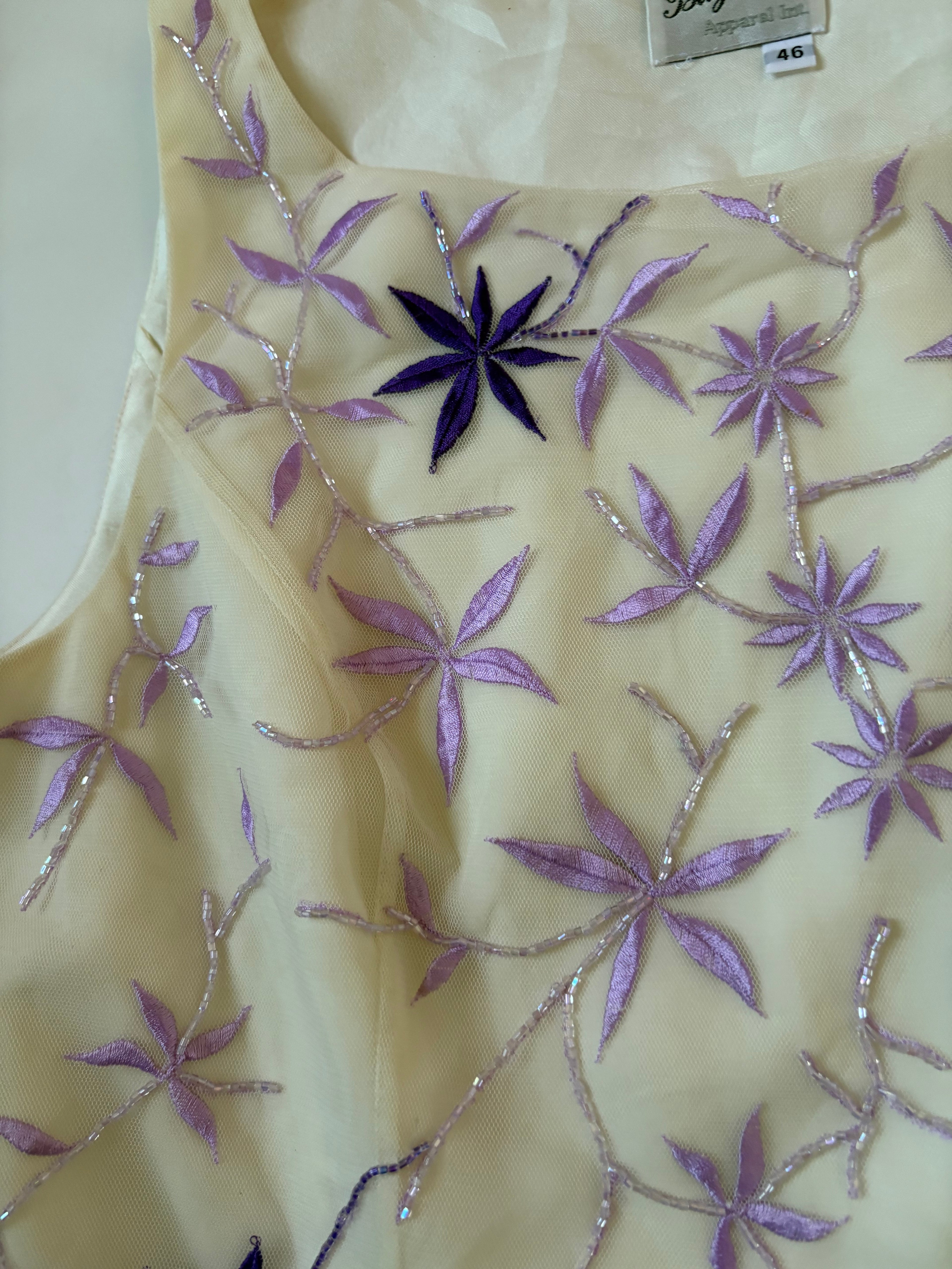 Bagatelle floral white top(38 inch)