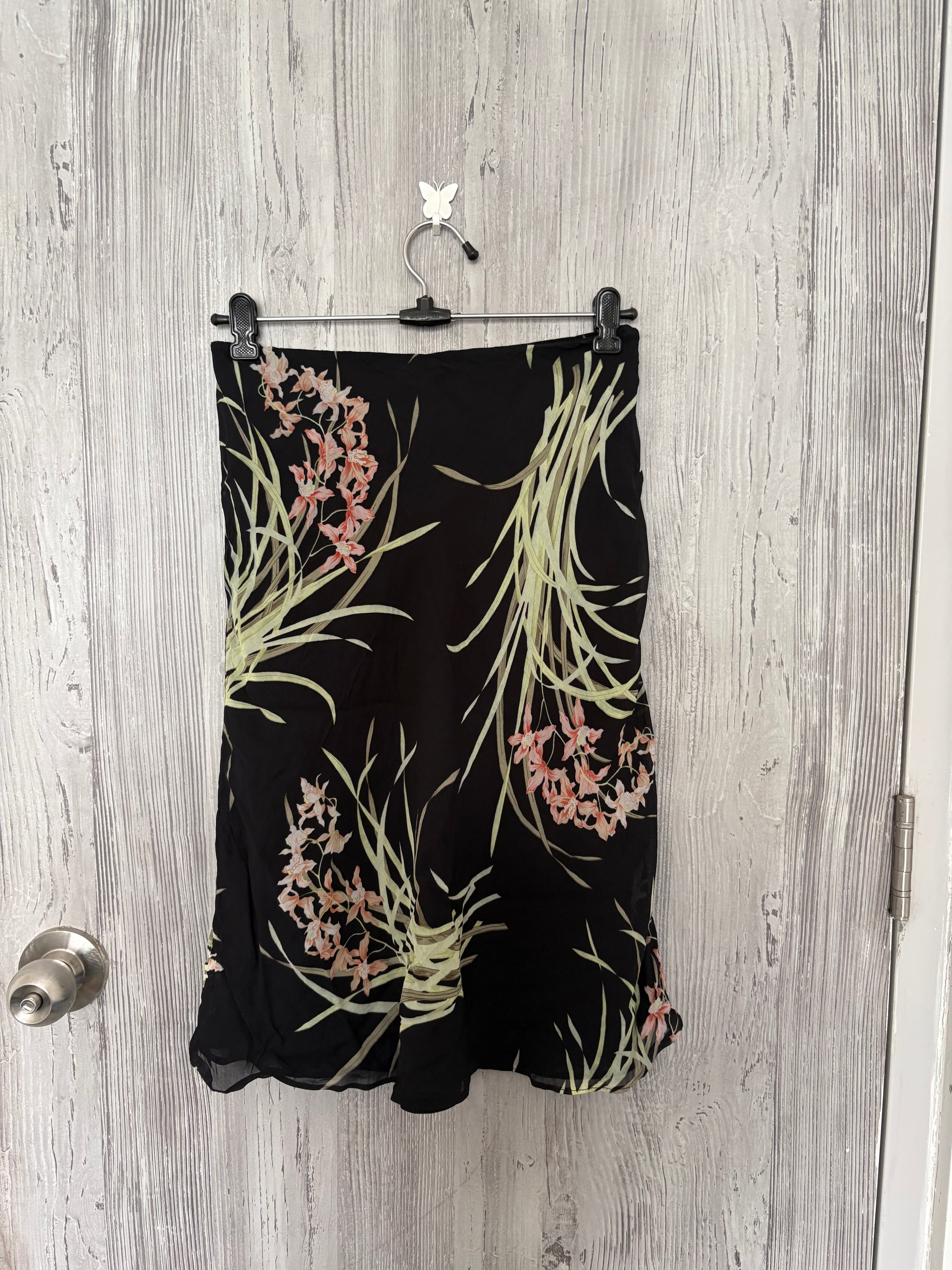 LILY black floral skirt(30-34 inch)