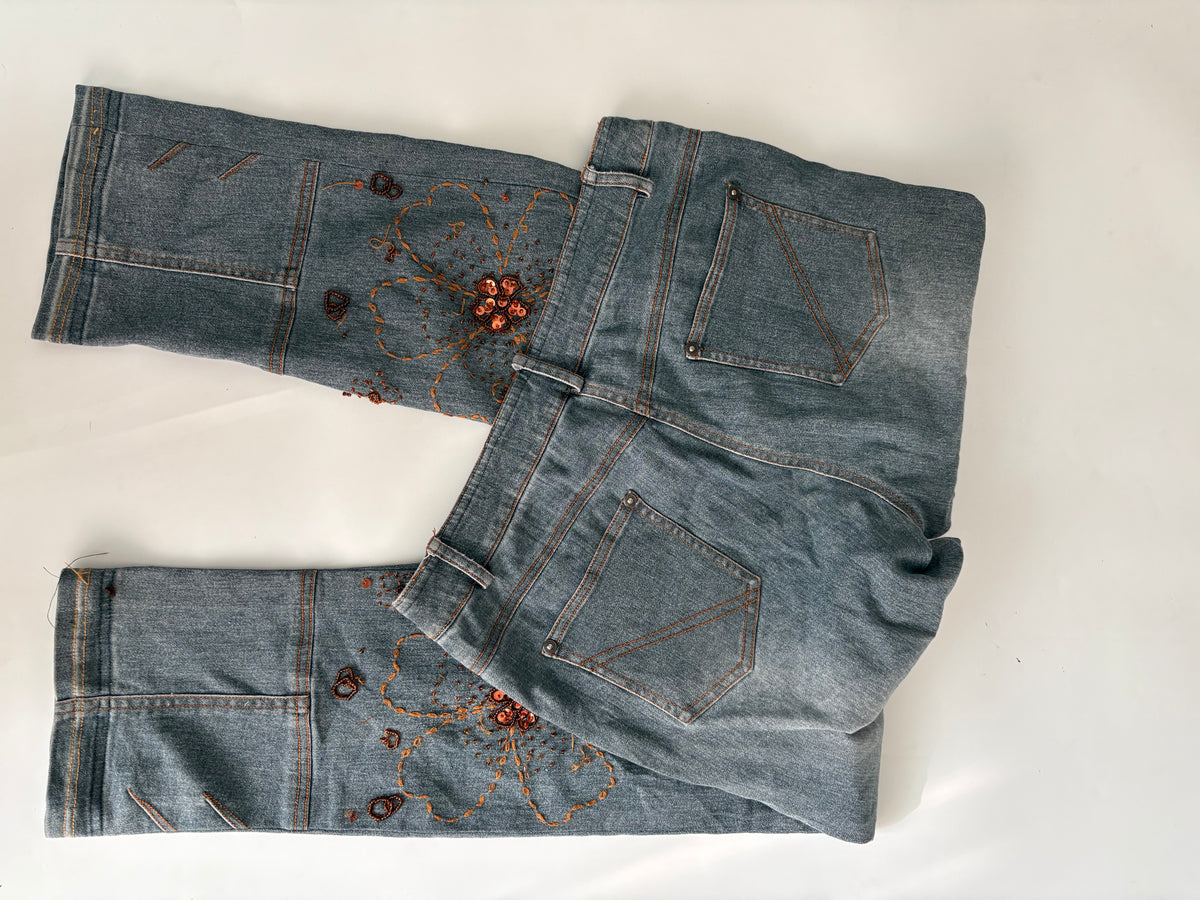 Beaded floral mid rise jeans(30inch)