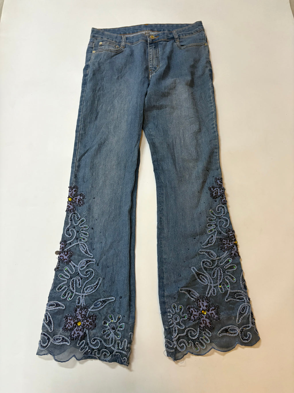Beaded low rise jeans(32 inch)