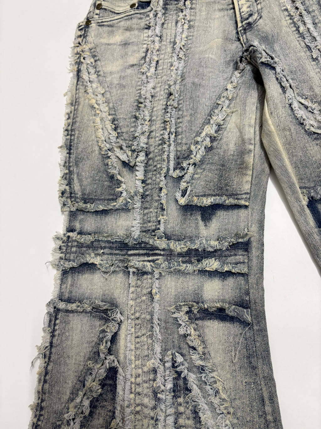 Britain light blue flared jeans (34inch)