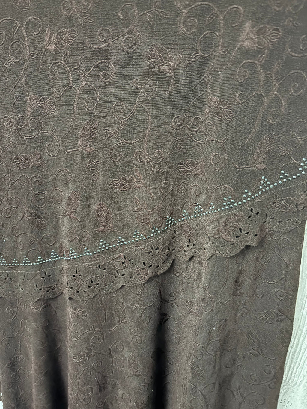 brown lace skirt ( 32-34inch)