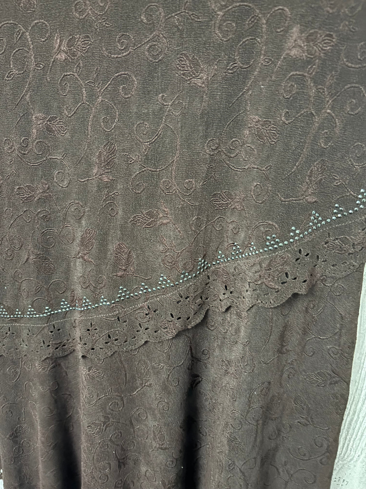 brown lace skirt ( 32-34inch)