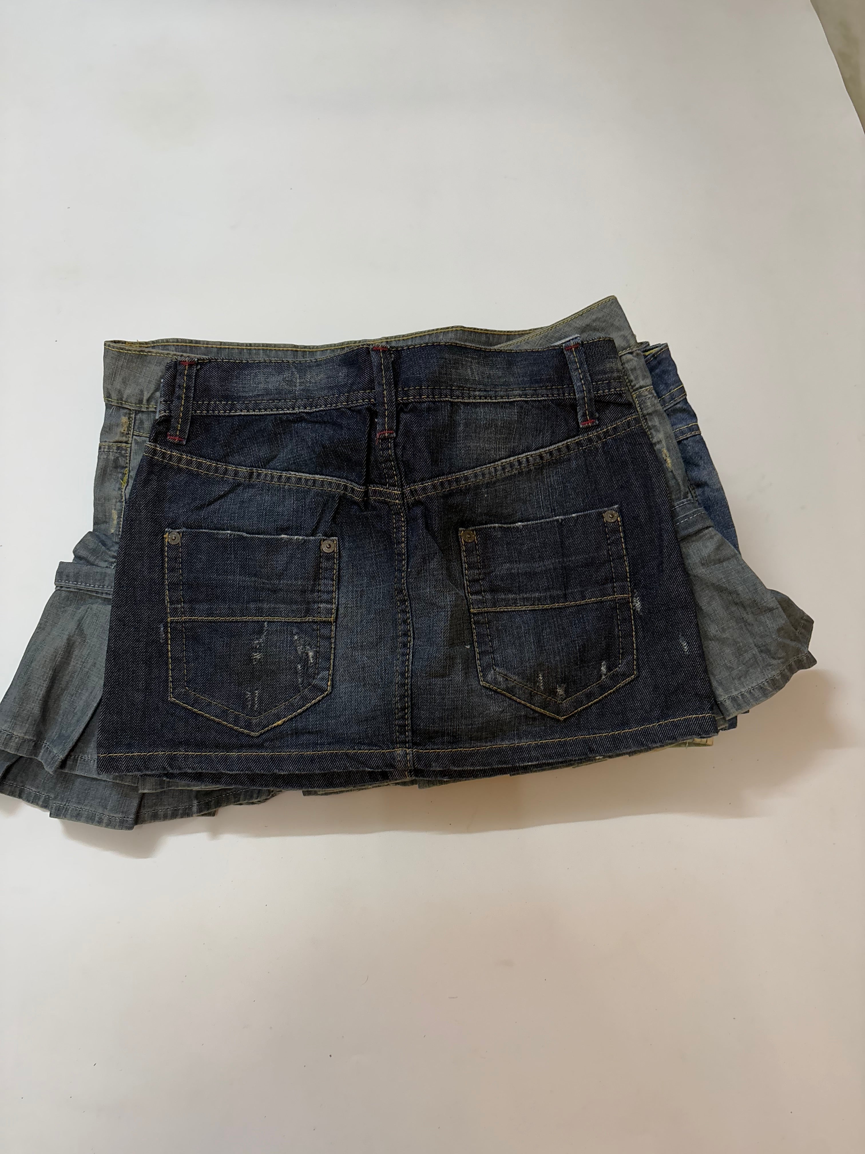 Benetton mini skirt(30 inch)