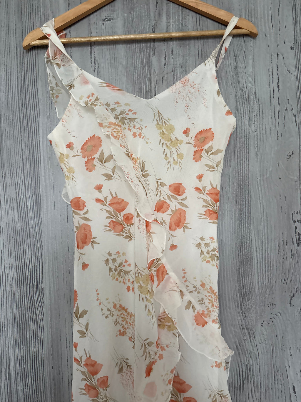 white floral euro dress (32-34inch)
