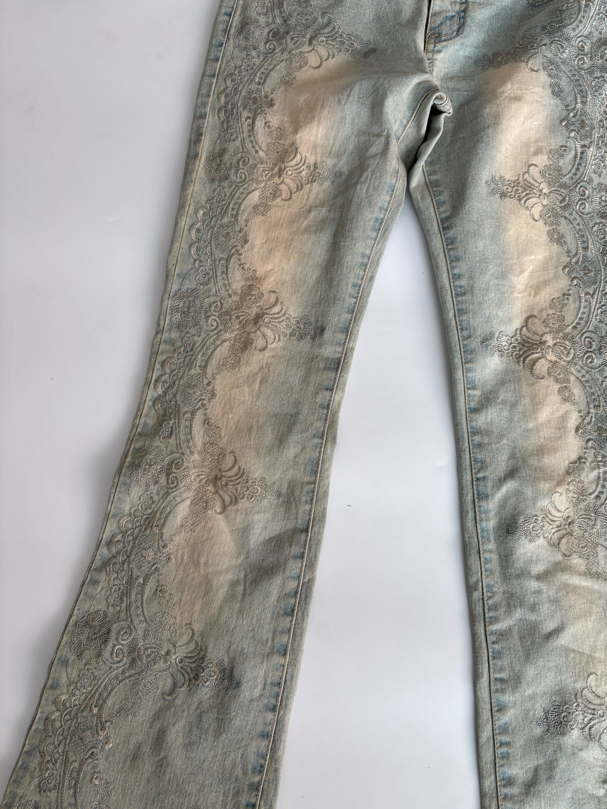 De linjeans Embroidery floral low rise jeans(28 inch)