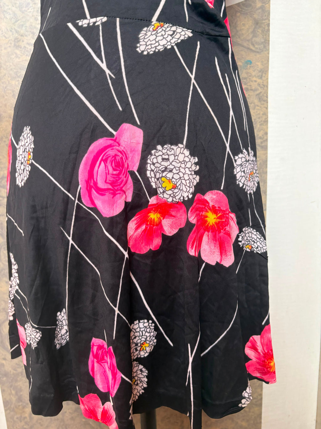 Black floral halter dress(32-34 inch)