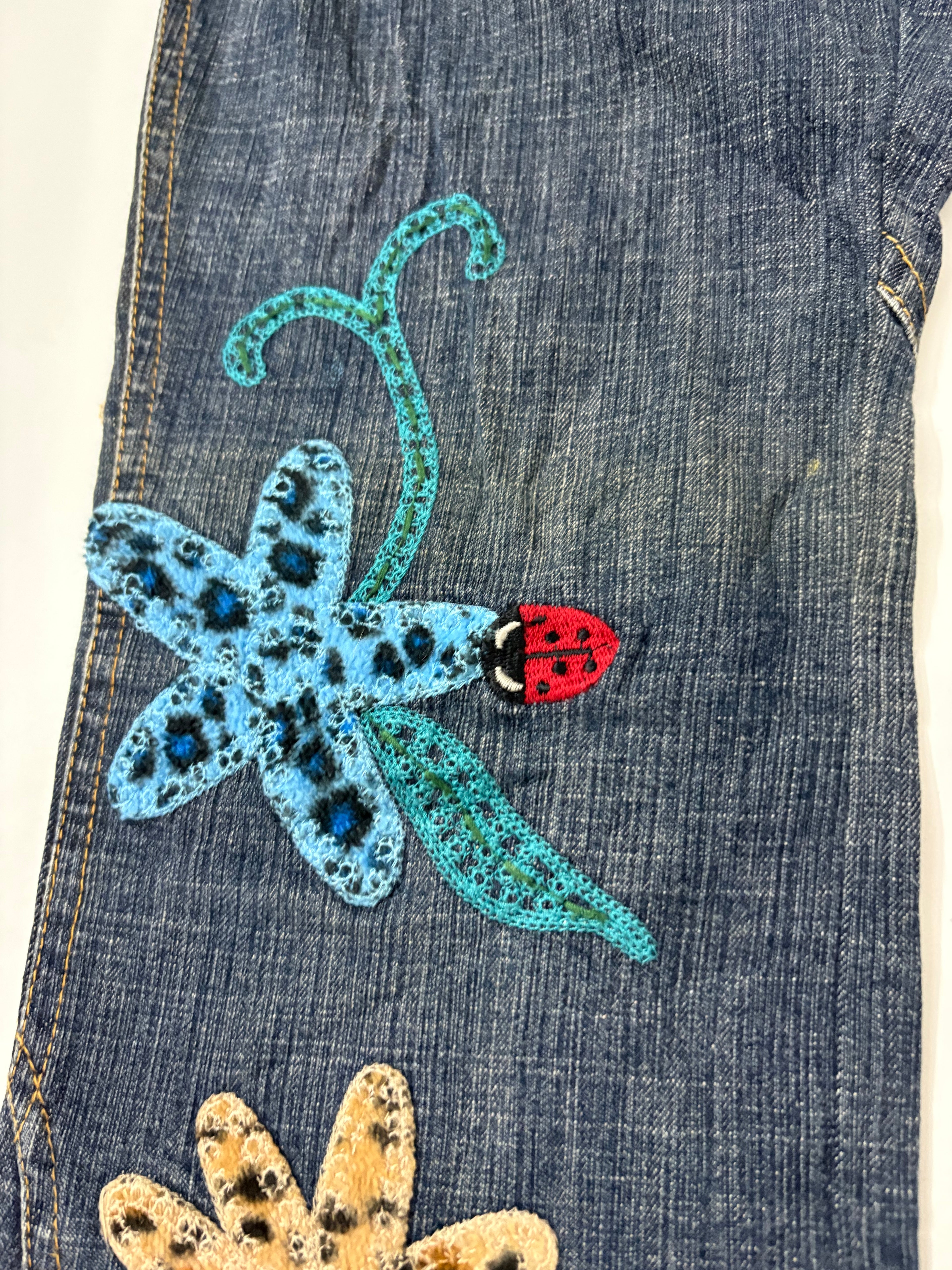 lady bug low rise flared jeans (28inch)