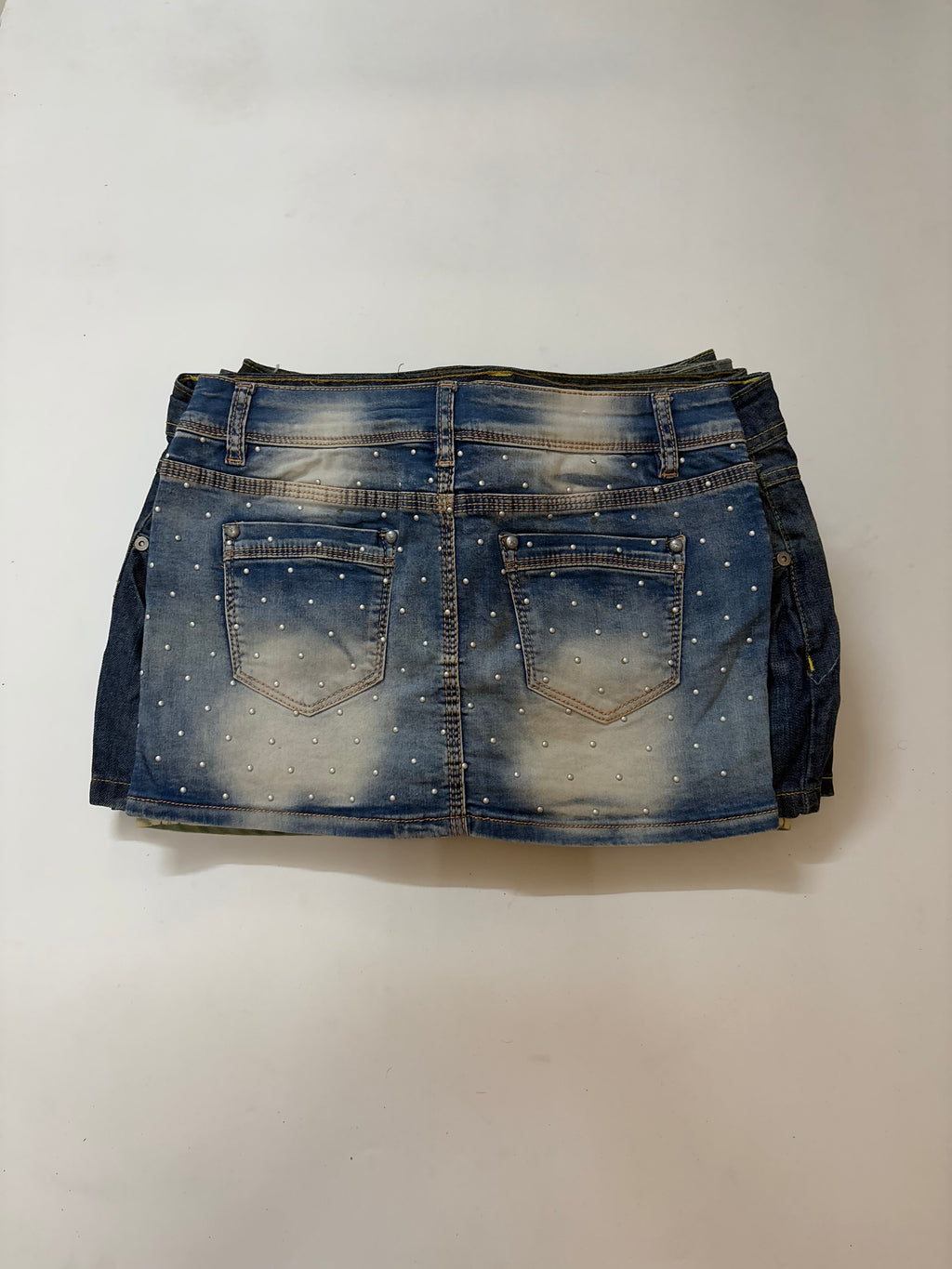 Beaded mini skirt(32 inch)