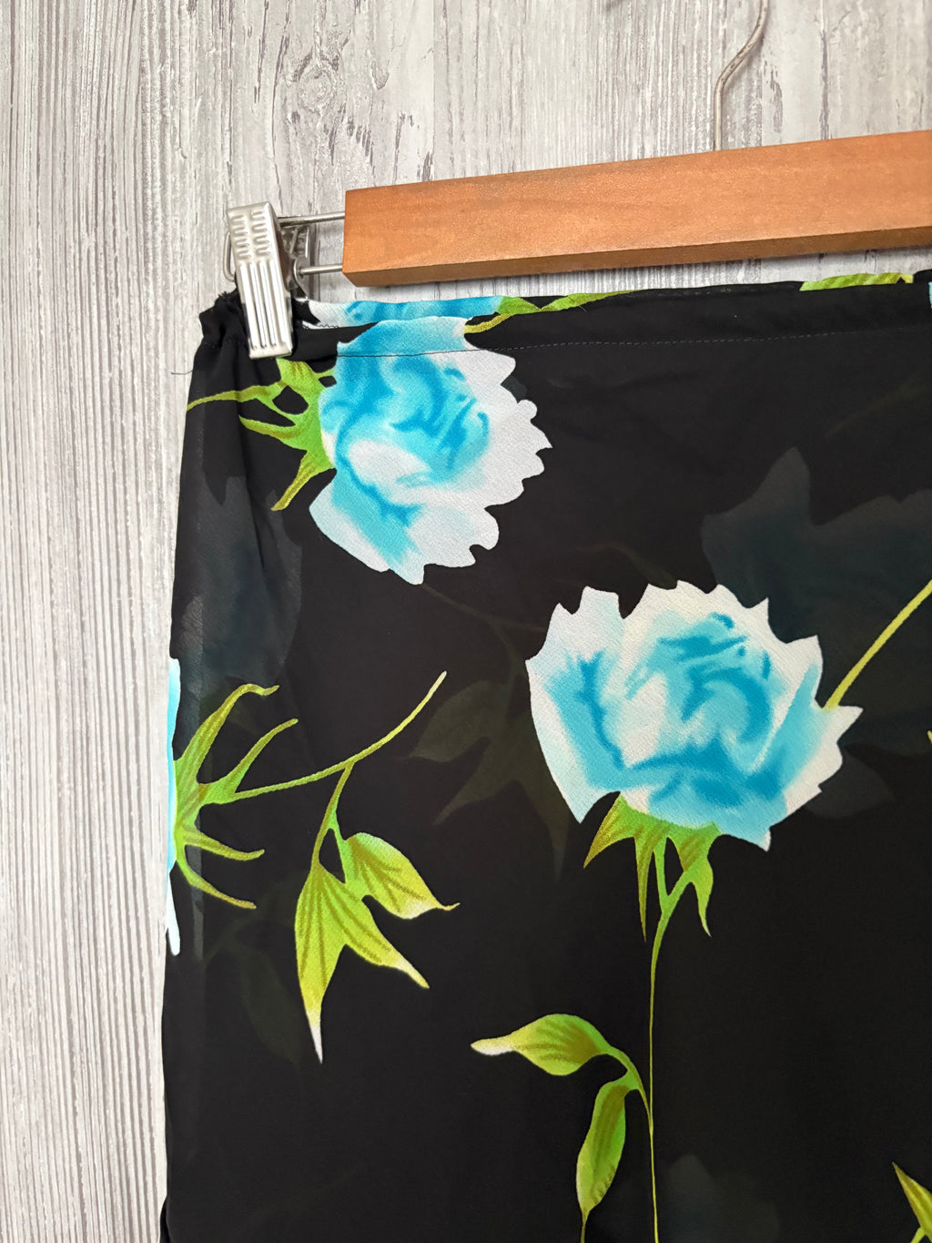Black rose skirt(30 inch)