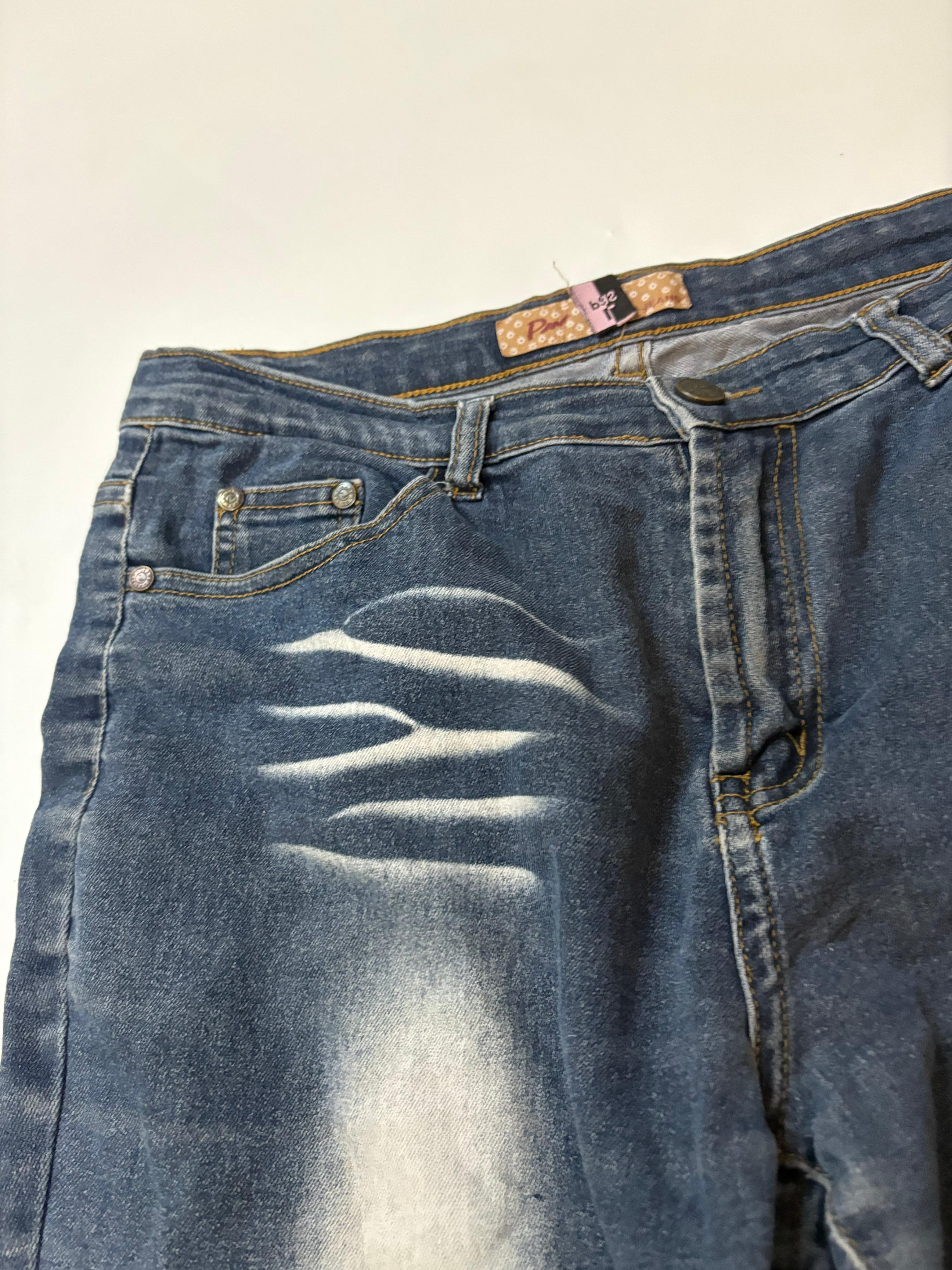 Paisan jeans mid rise jeans(32-34 inch)