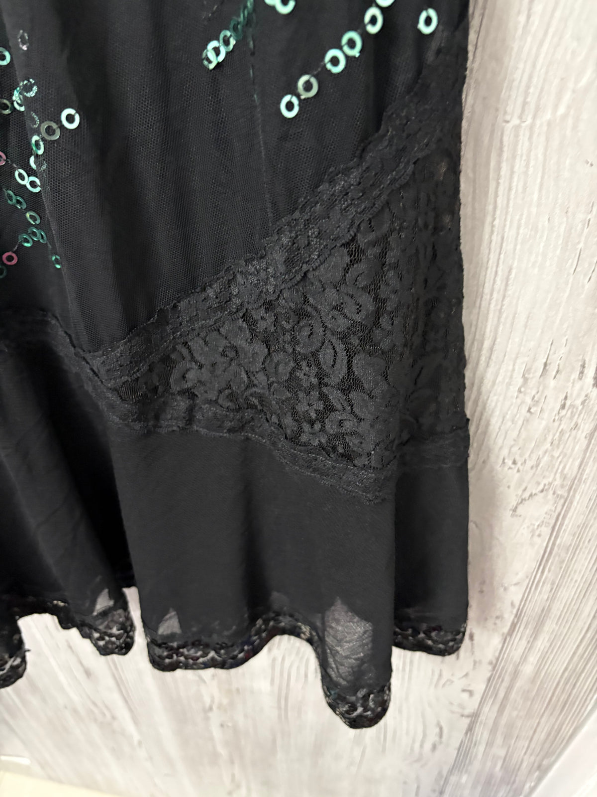 black sequin whimsy skirt (34-36inch)