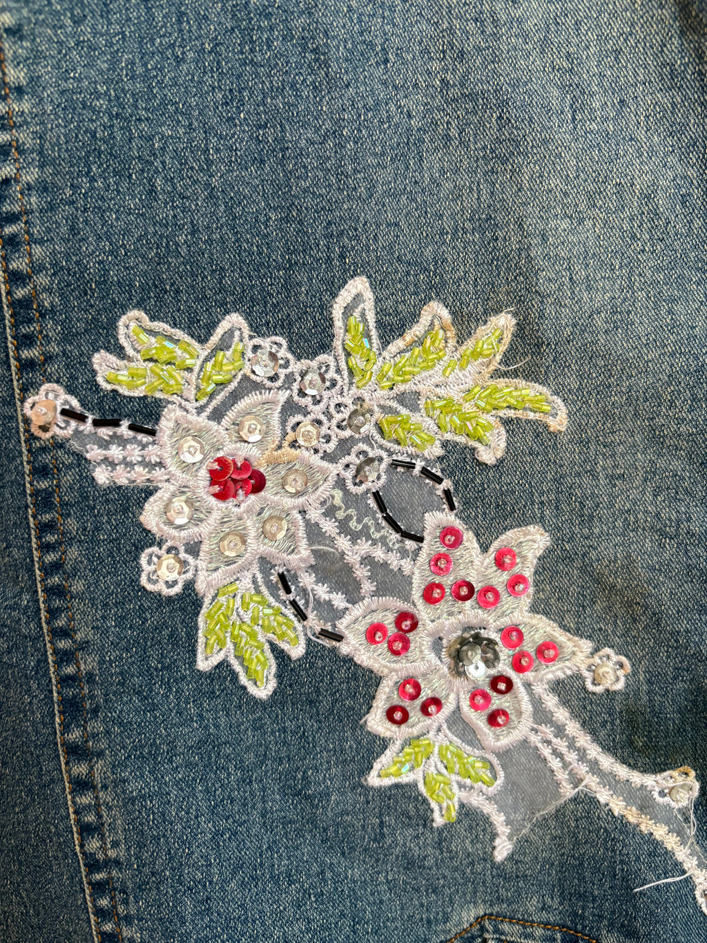 YA.LI.DEN white beaded floral midi skirt(30 inch)
