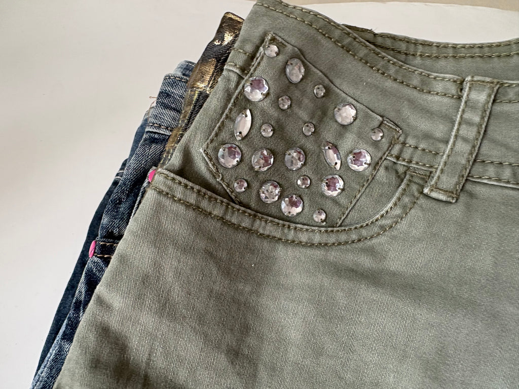 Looney tunes gems mini skirt(28-30 inch)