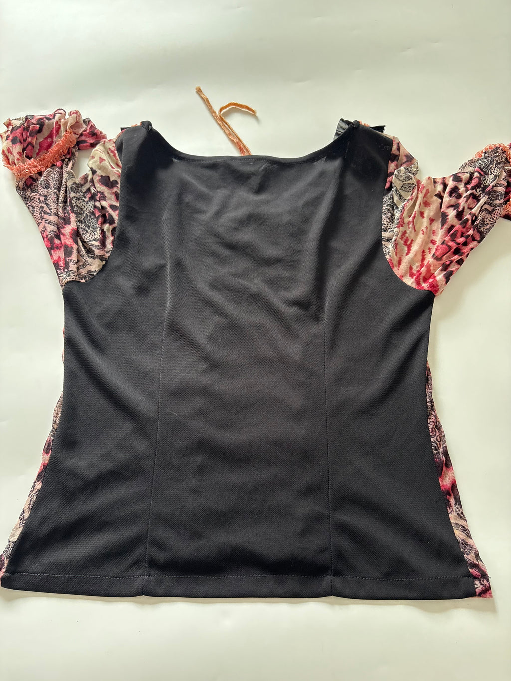 ZONEY cheetah styled top(36-38 inch)