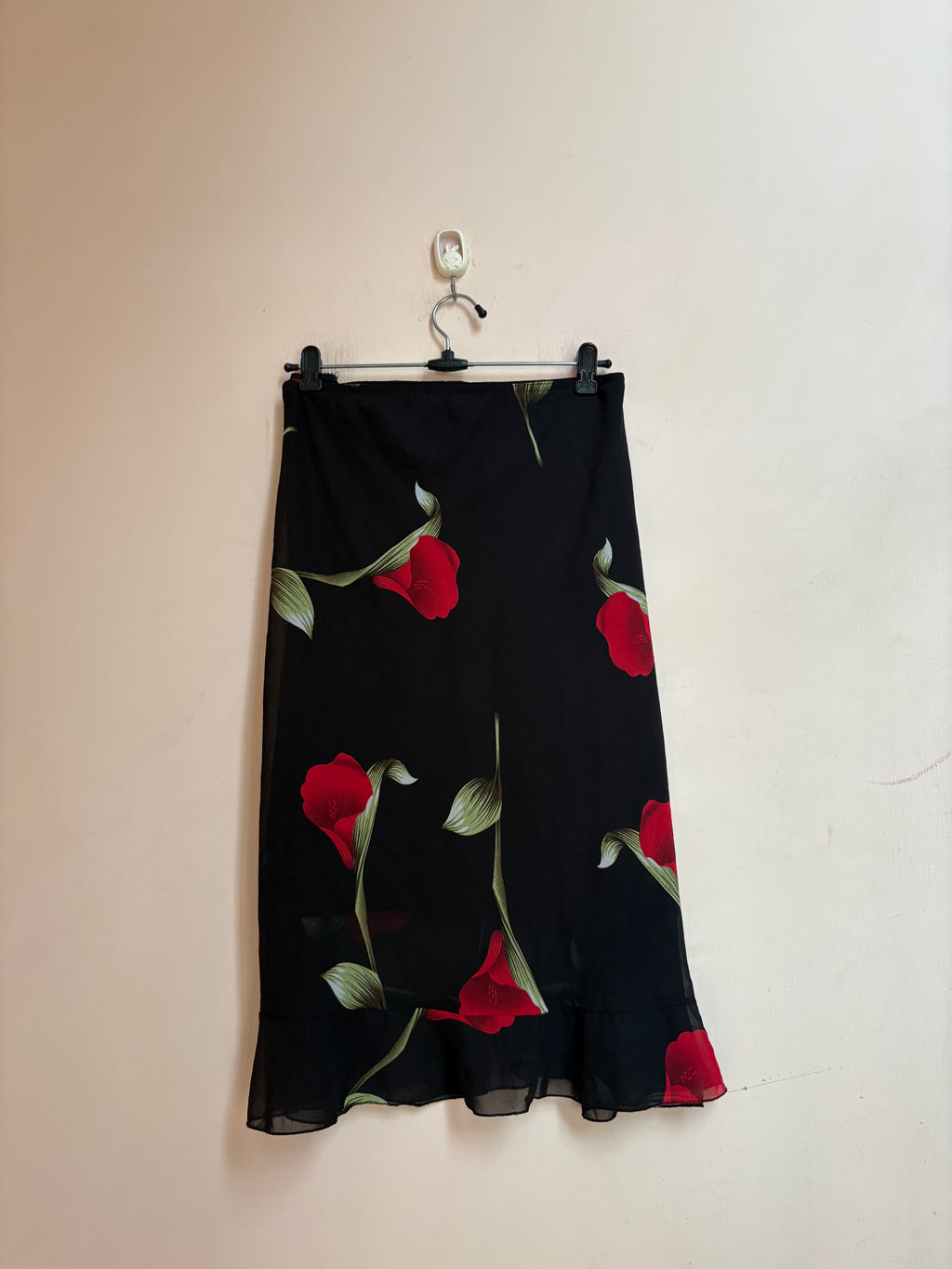 Floral black skirt(44-48 inch)