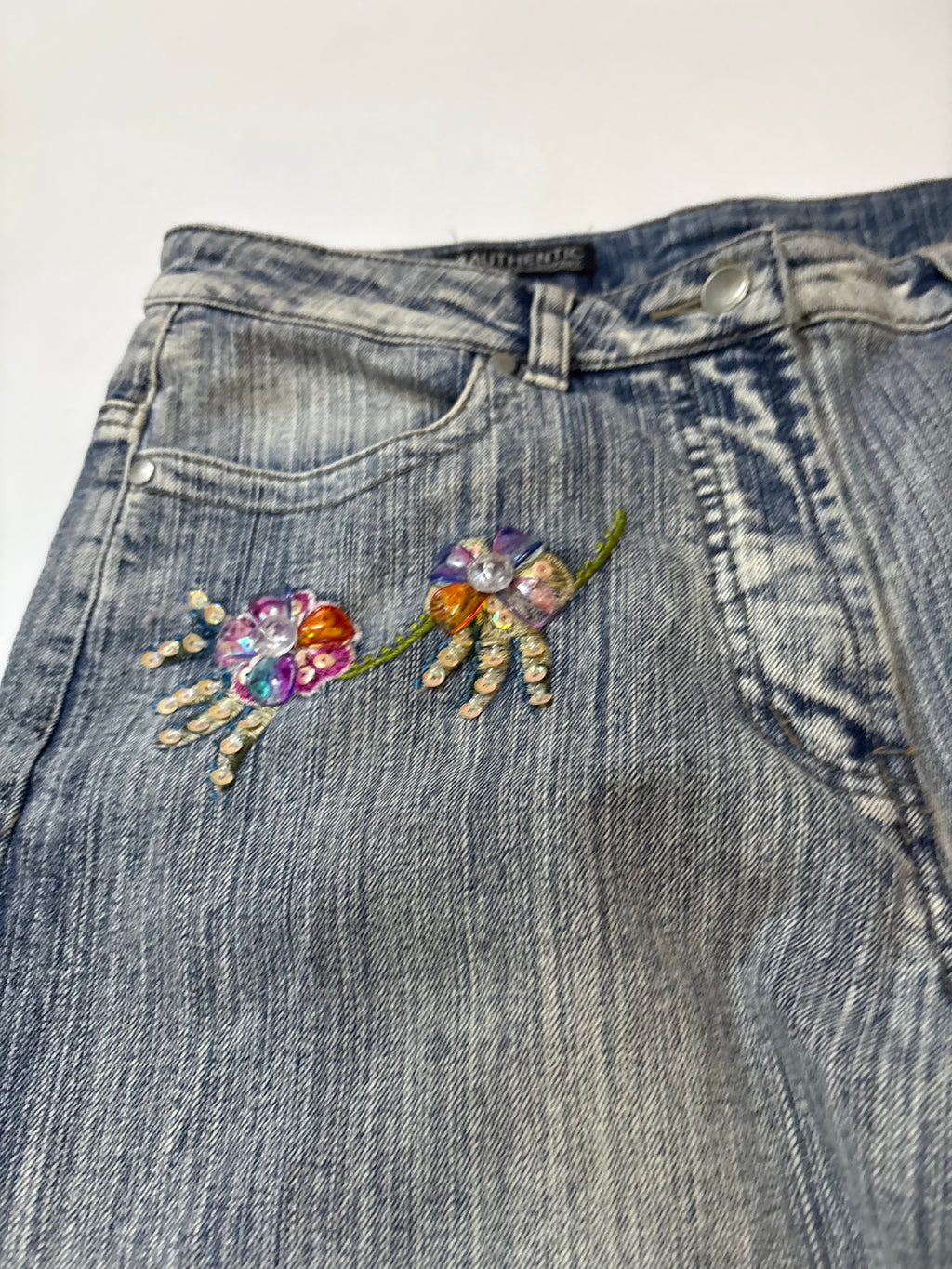 Authentic mid rise jeans(32inch)