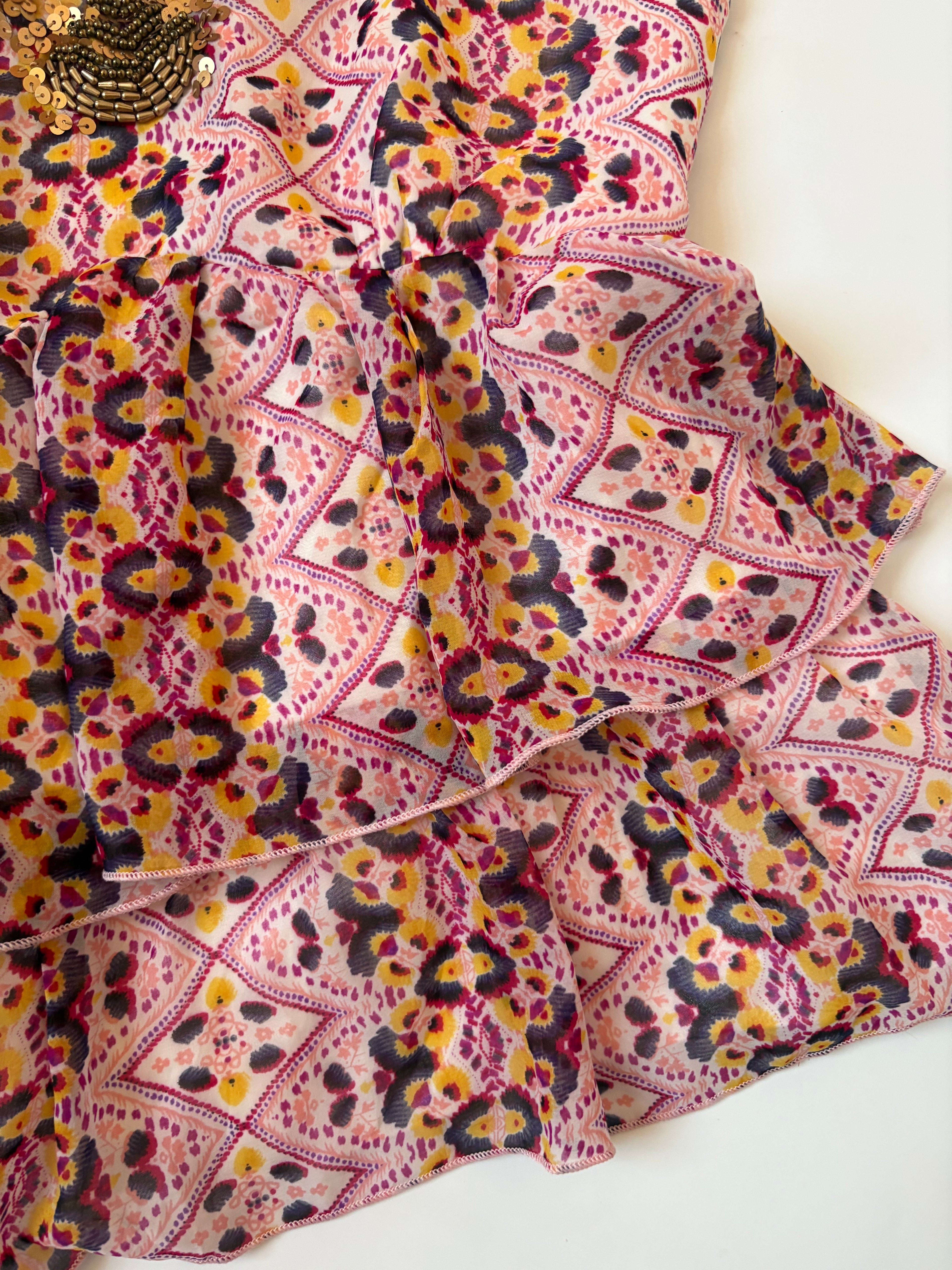 JENNIFER TAYLOR floral top(34 inch)