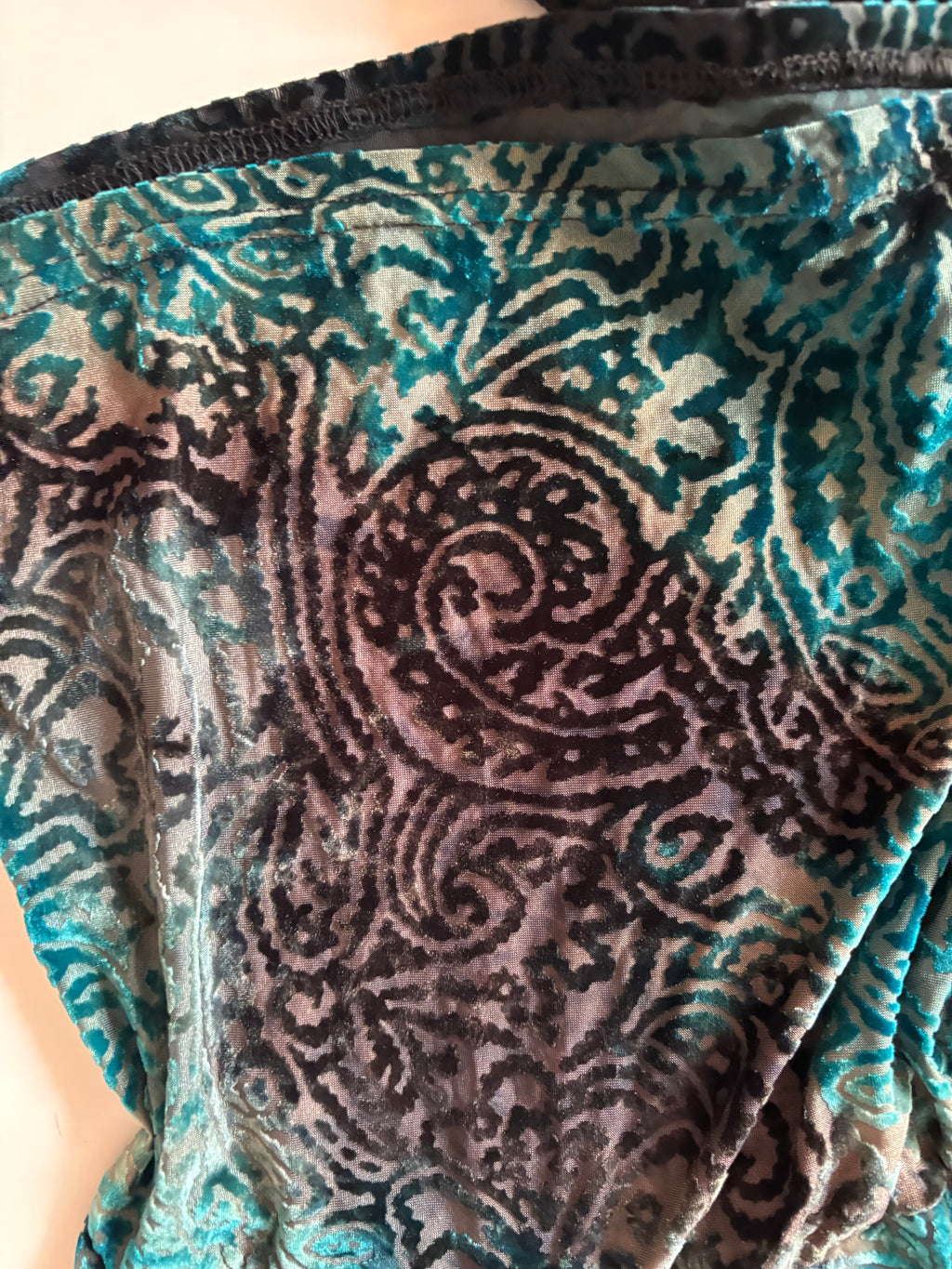 blue velvet top (32inch)