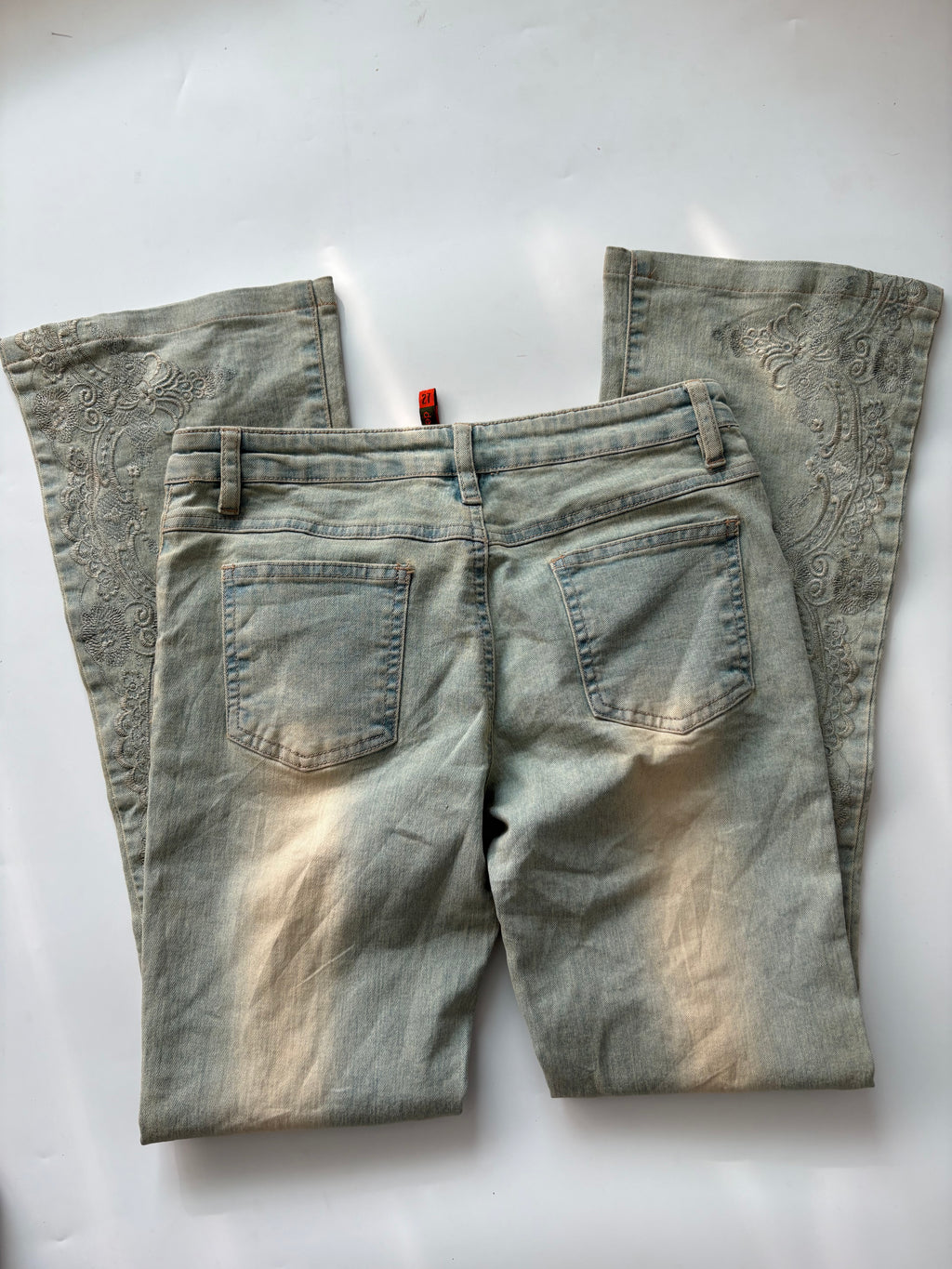De linjeans Embroidery floral low rise jeans(28 inch)