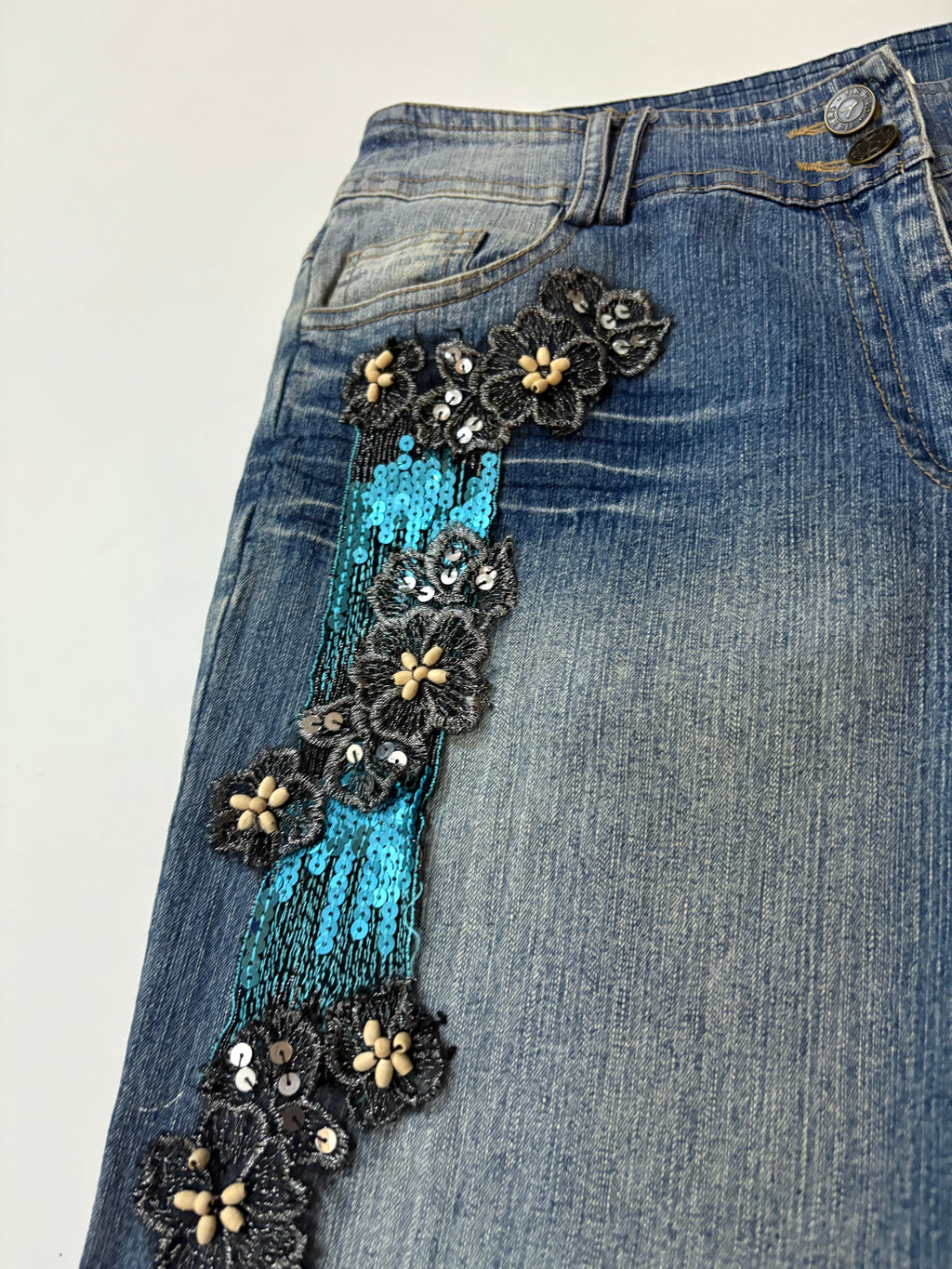 Pearl mid rise jeans(32 inch)