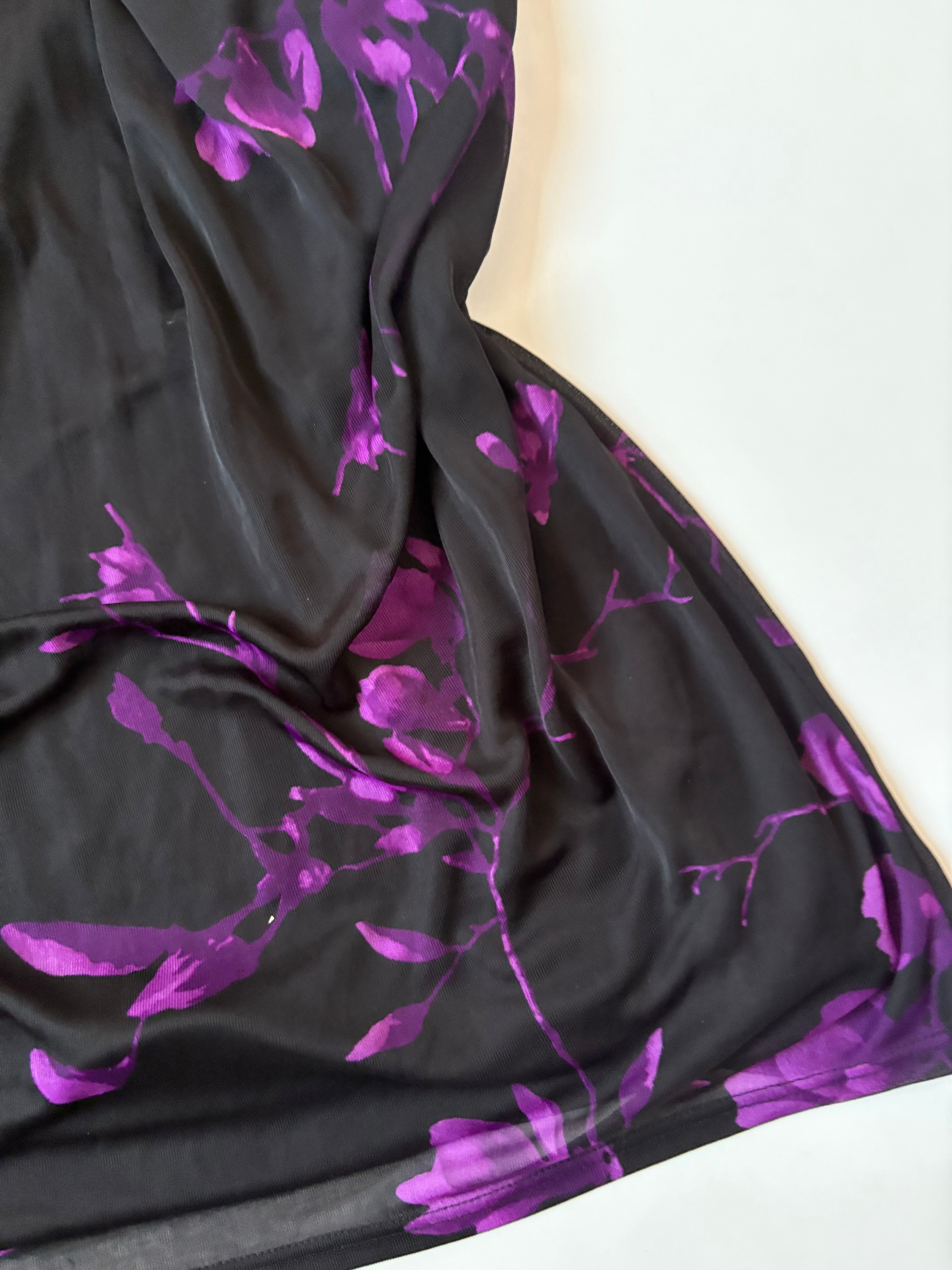halter neck violet top ( 32-34inch)