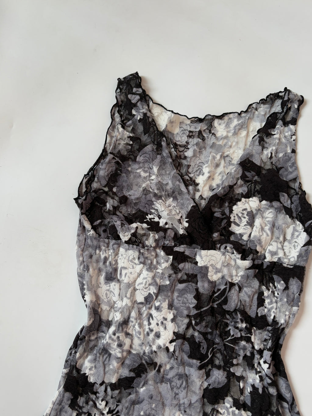 net rose black top(28-30 inch)