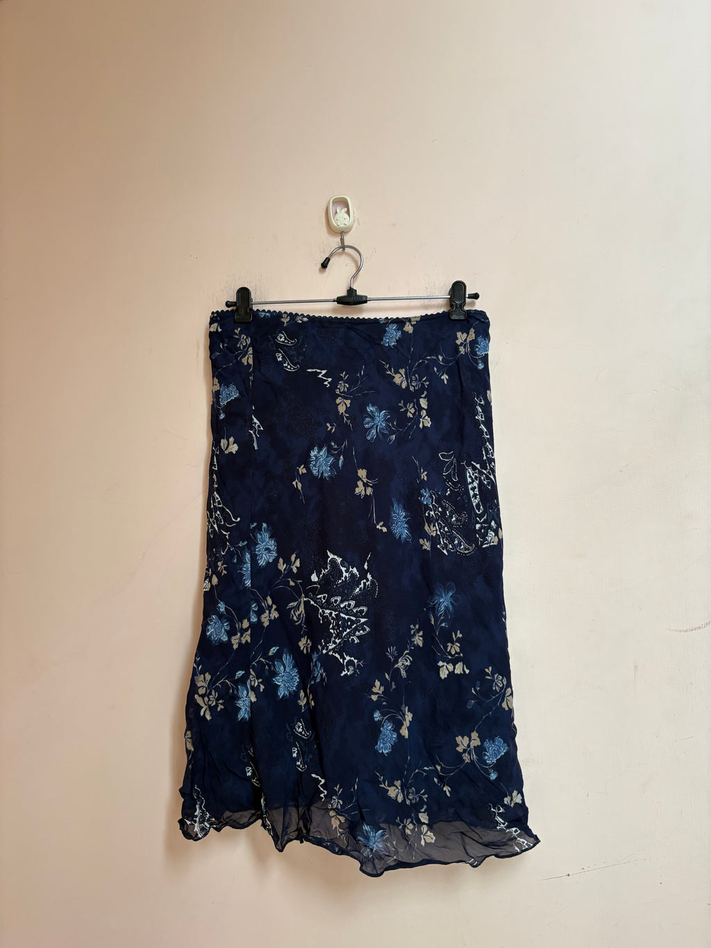 U&F blue floral skirt(36 inch)