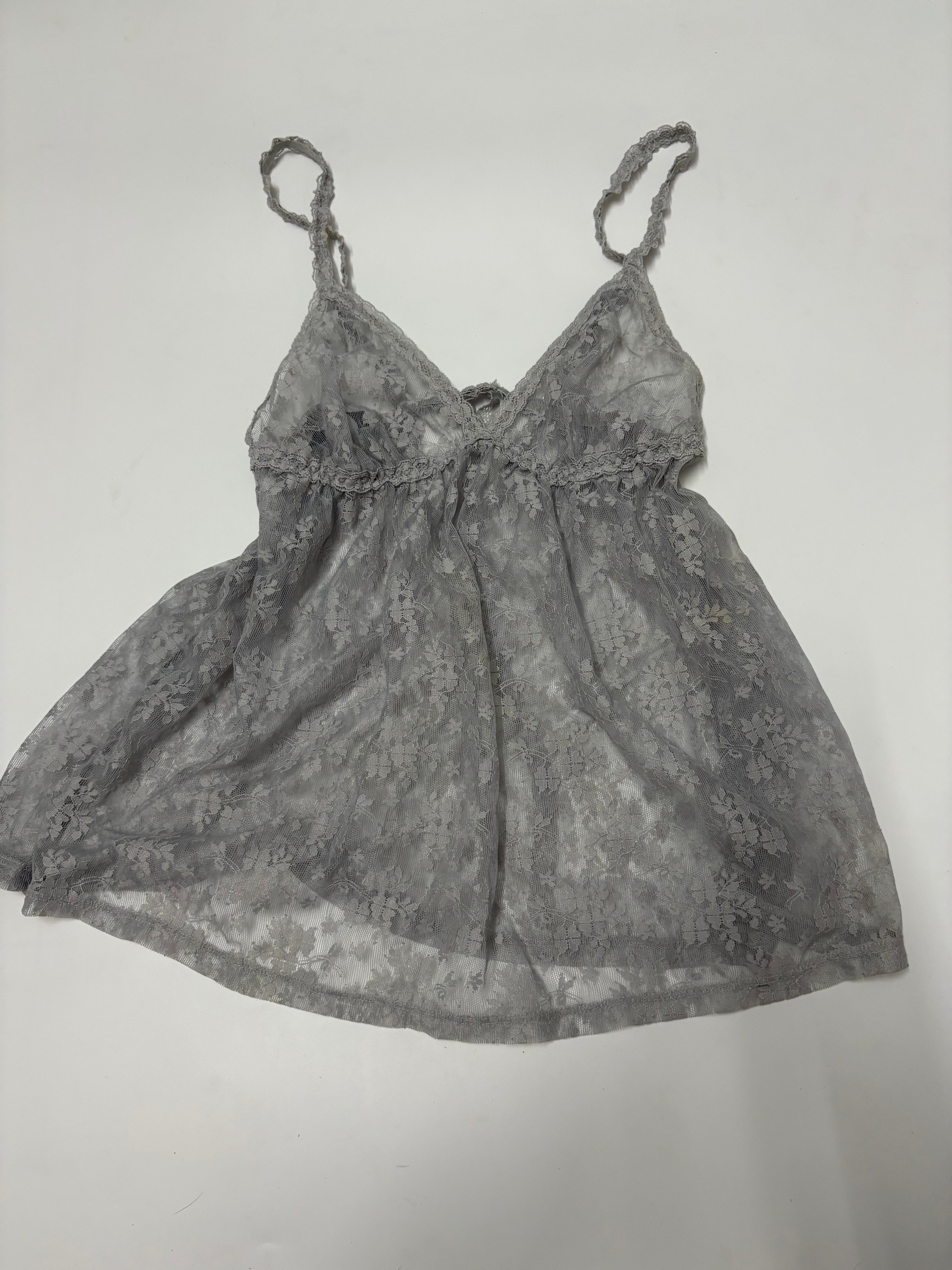 delicious grey lace top (30-32inch)