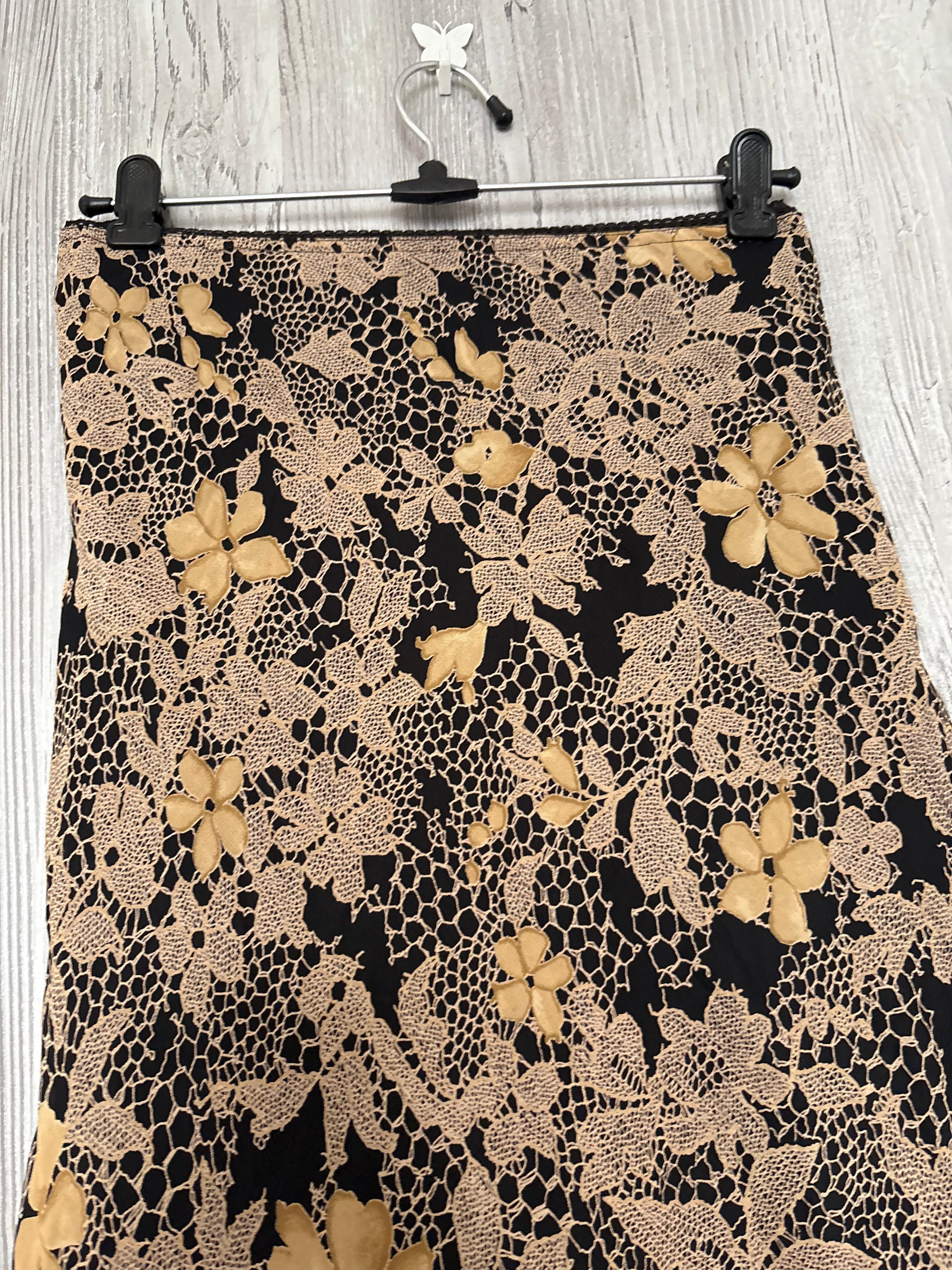 brown floral viscose skirt (32-36inch)
