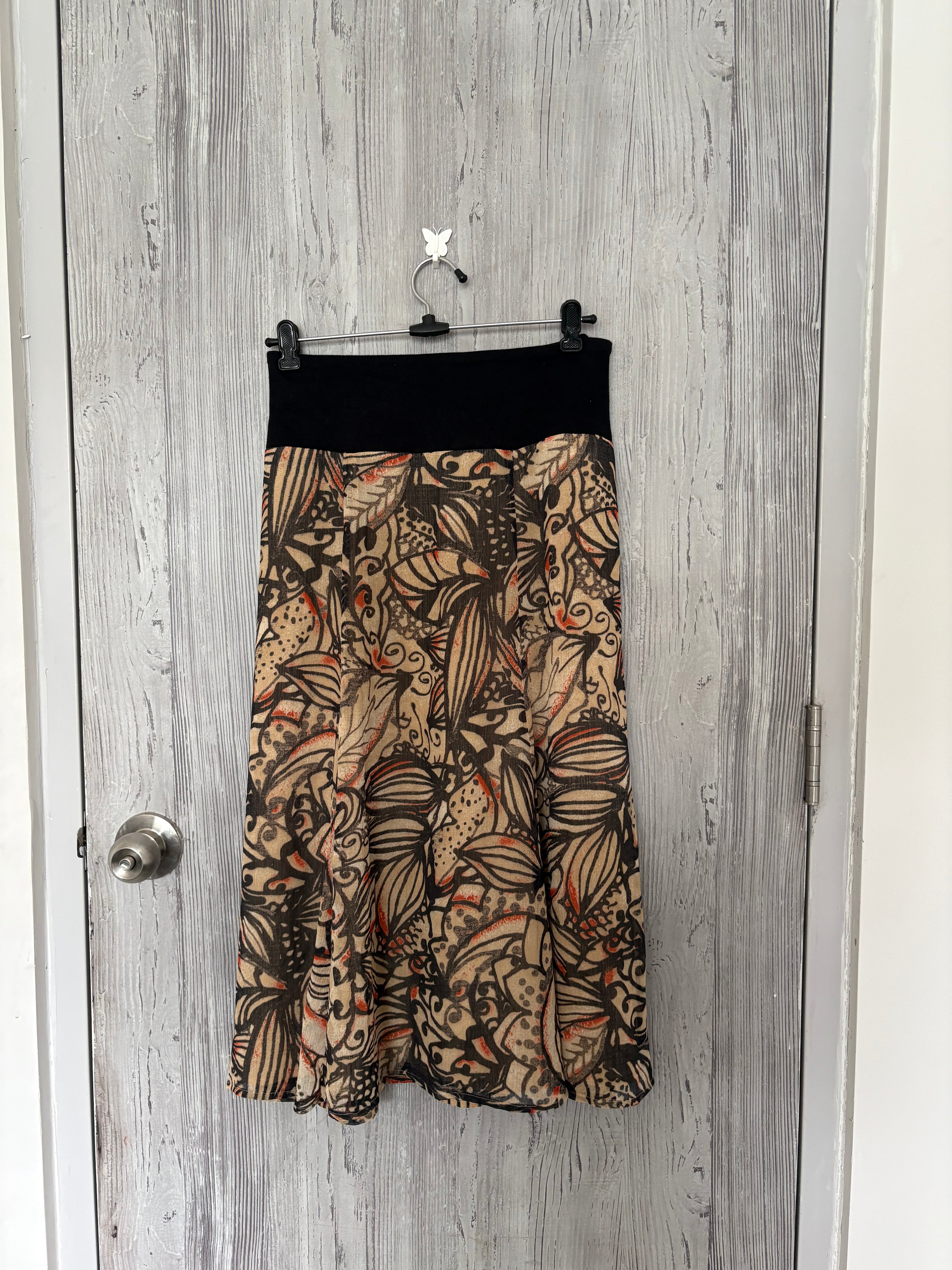 Flowy printed skirt (33-40 inch)